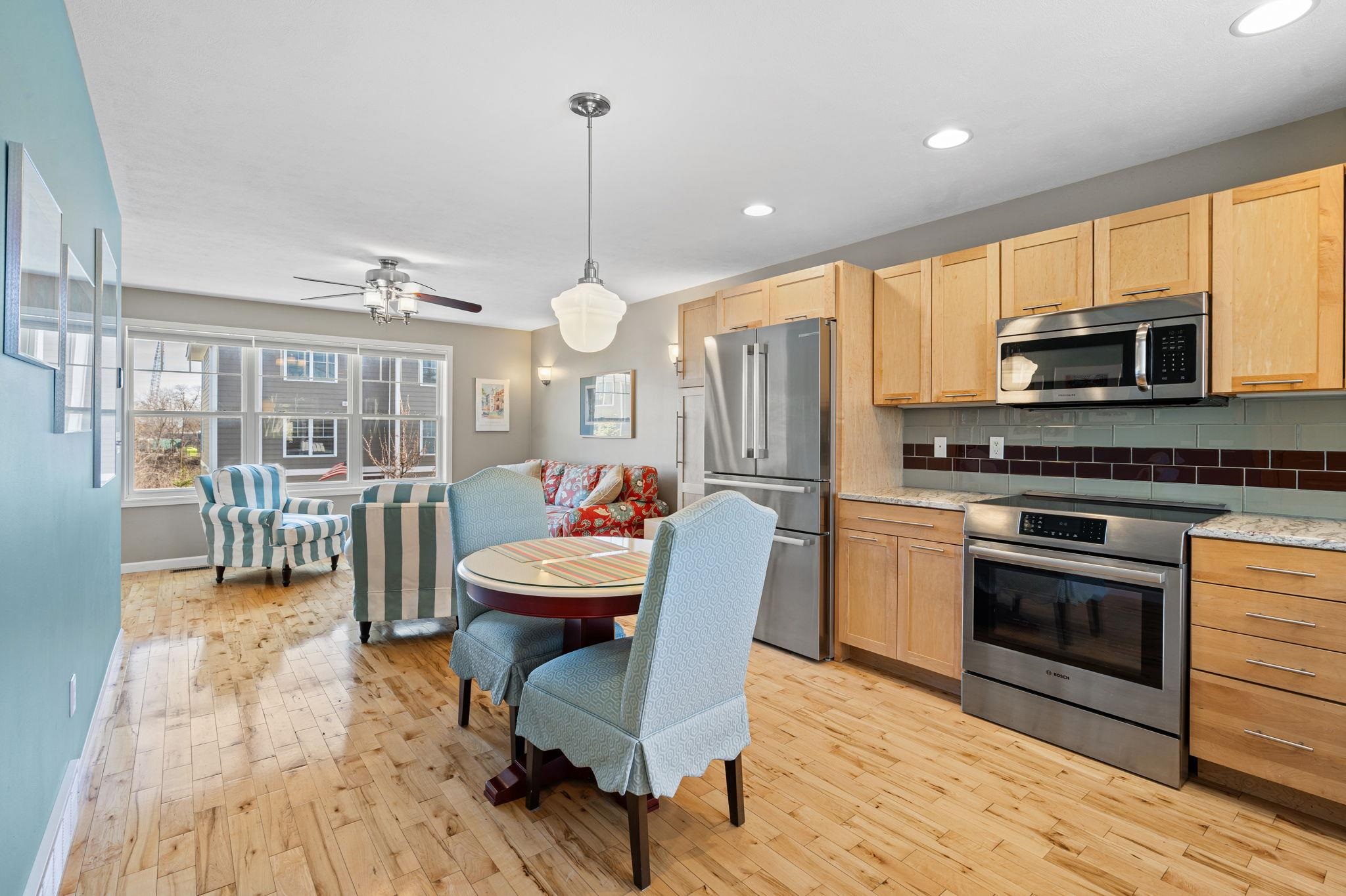 305 E Eighth