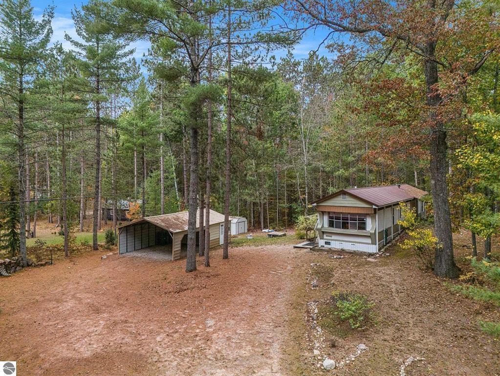 377 E Bear Lake