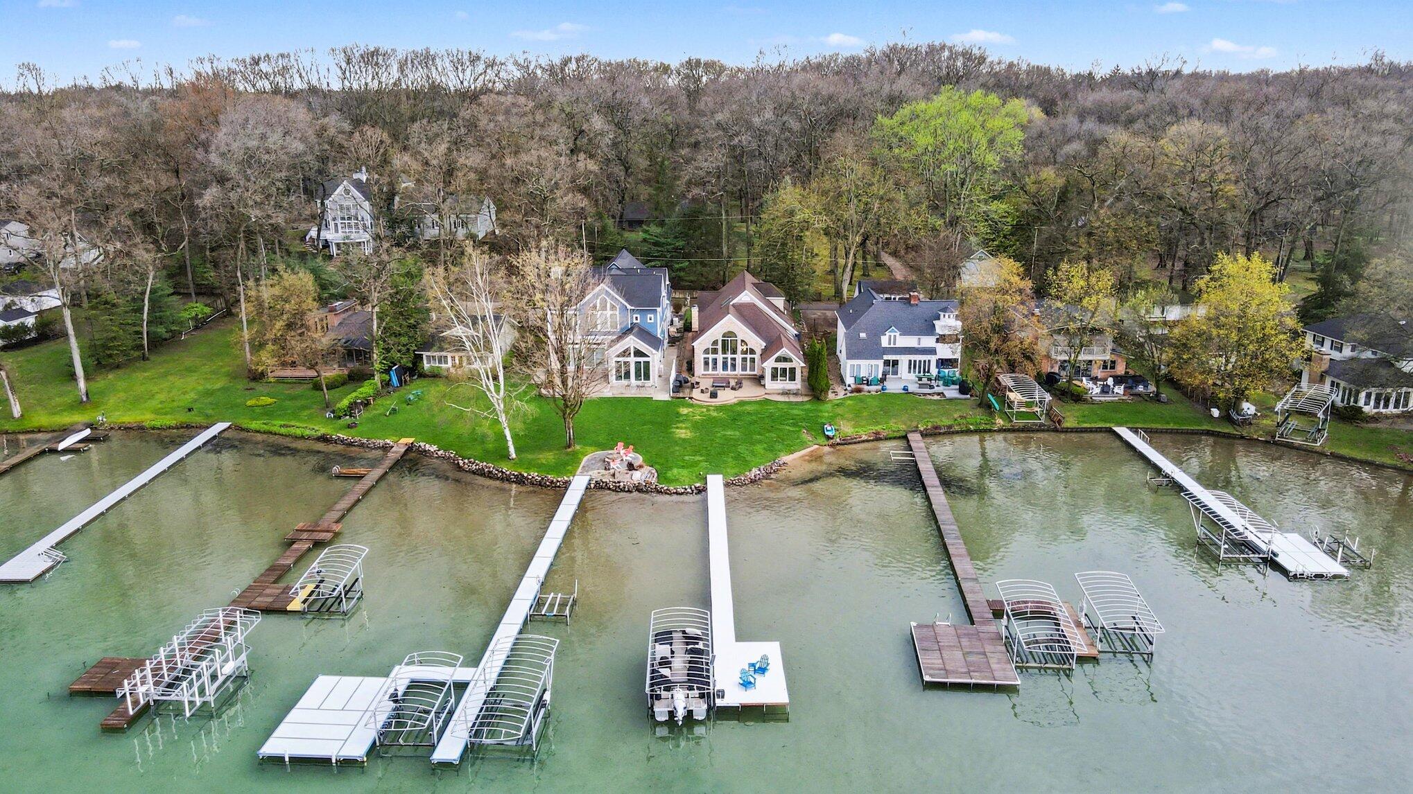 2111 Idlewild Drive