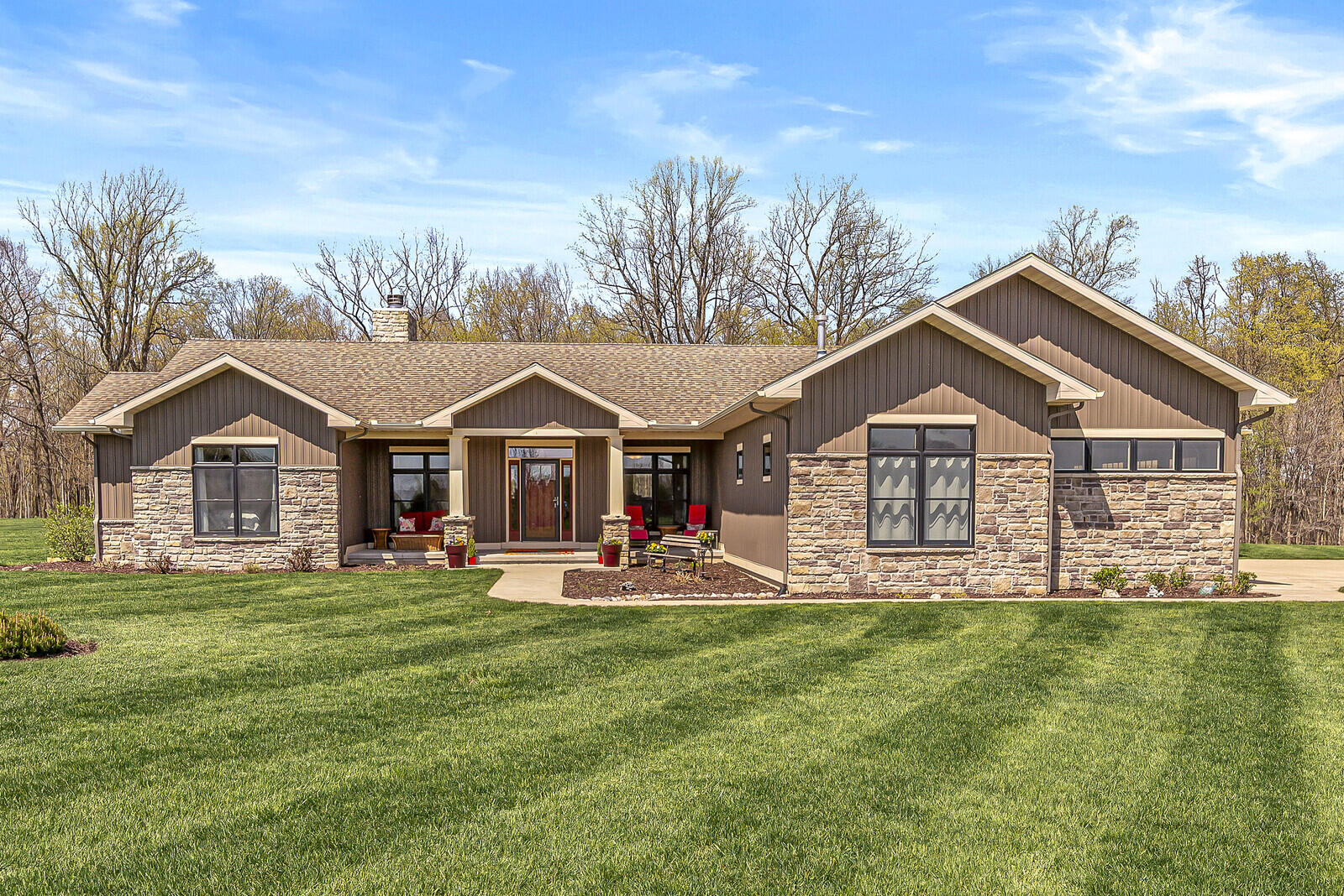 10353 Jill Lane