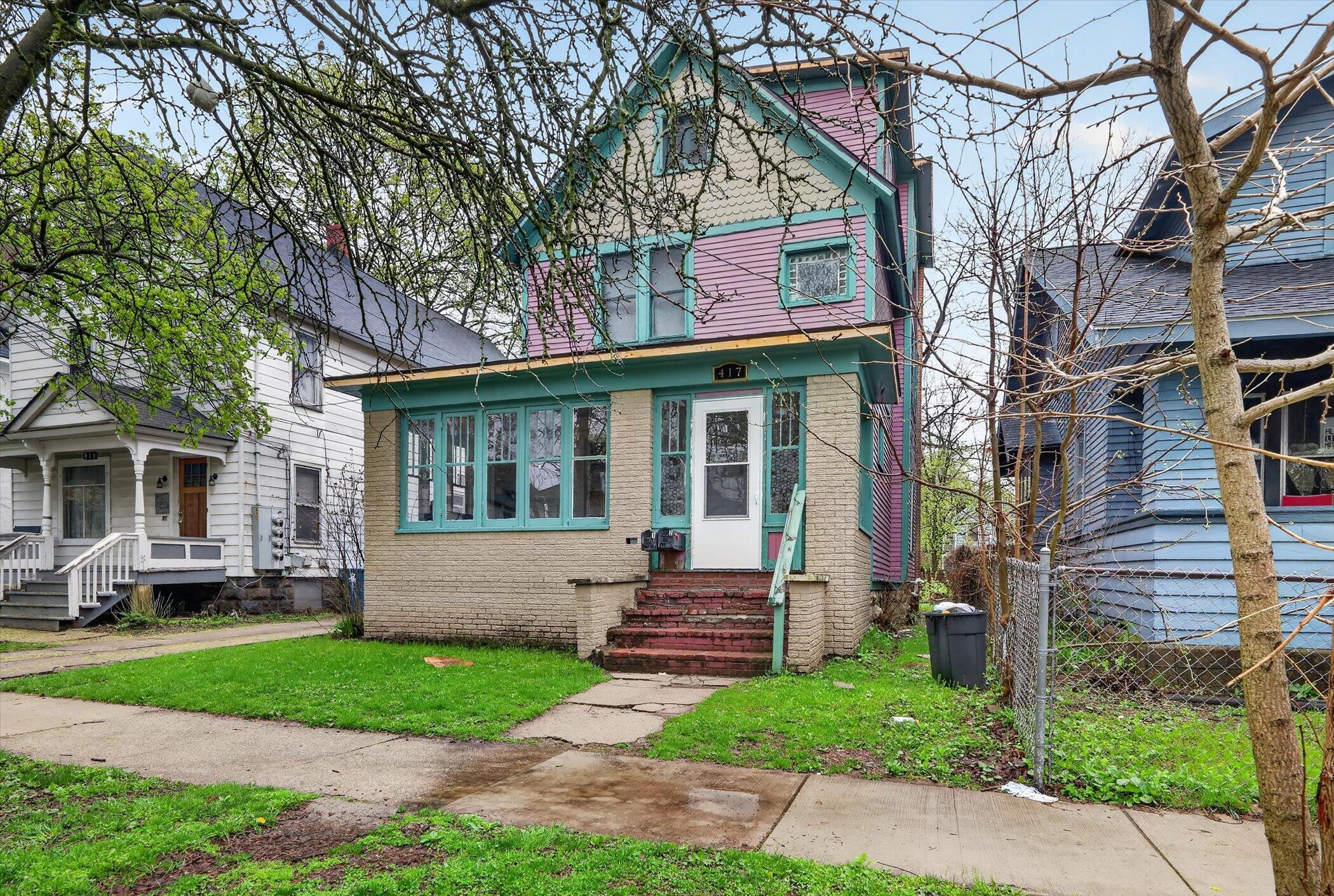 417 Locust Street Unit: 1 & 2