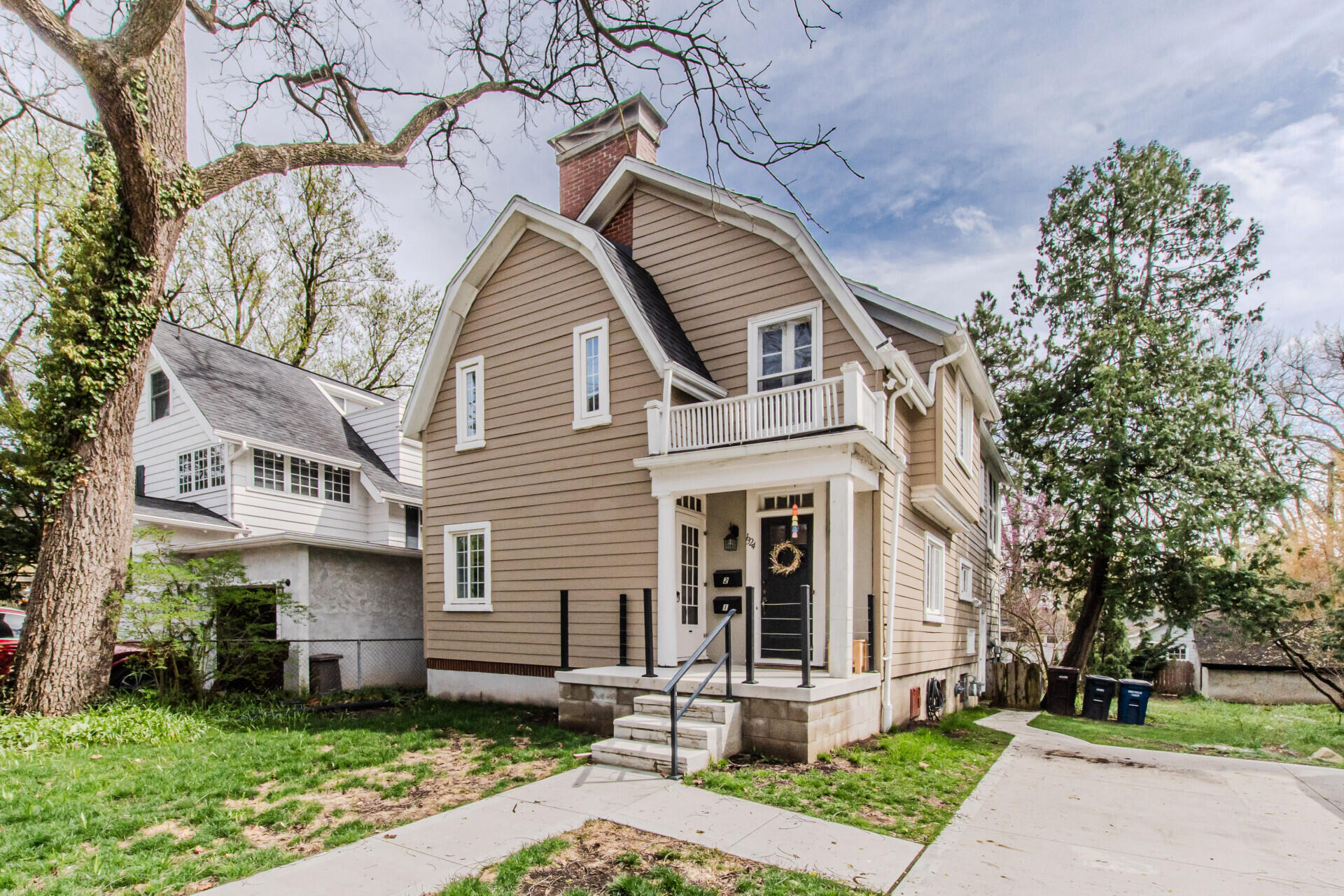 1324 Wells Street