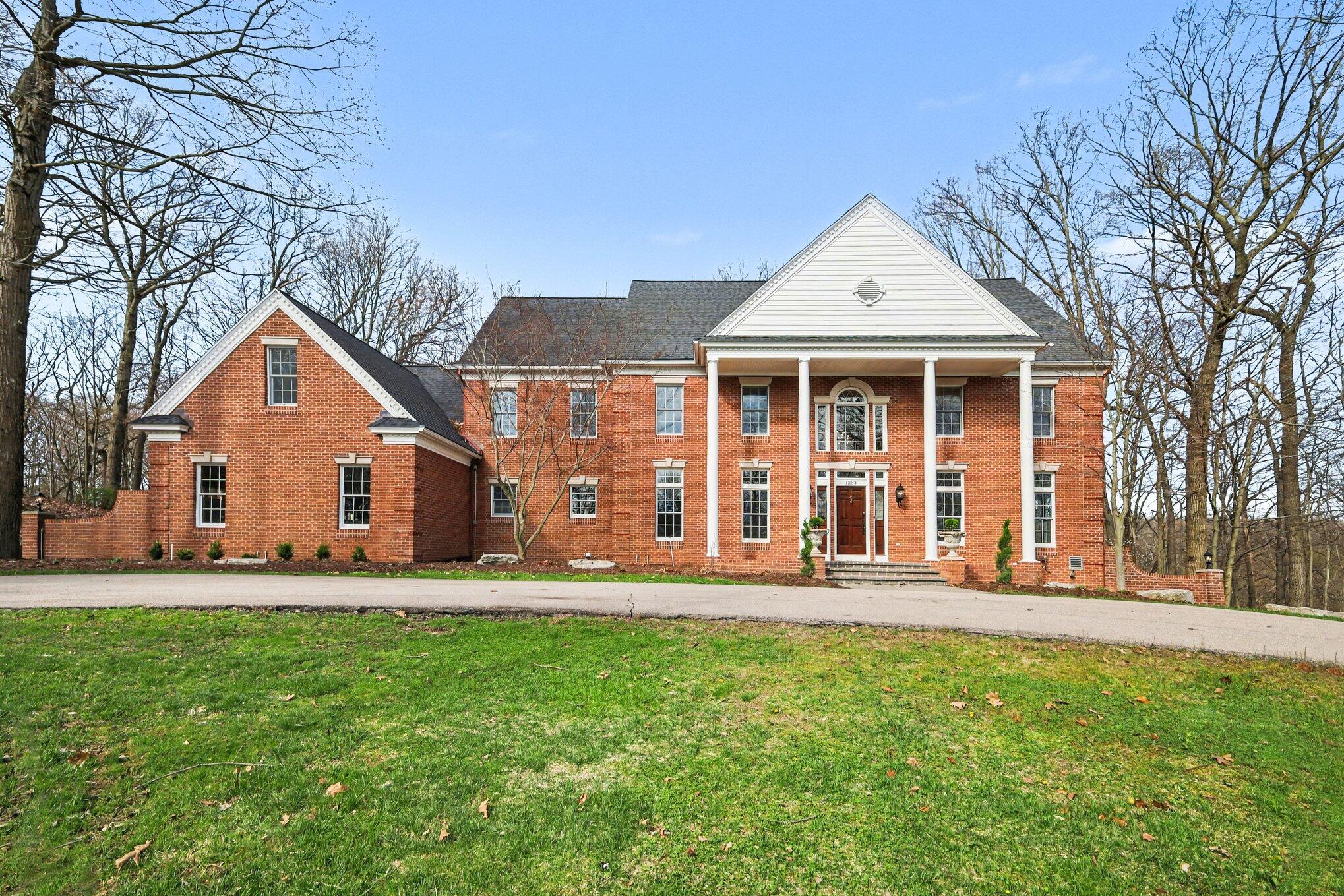 1233 Ballybunion Court SE
