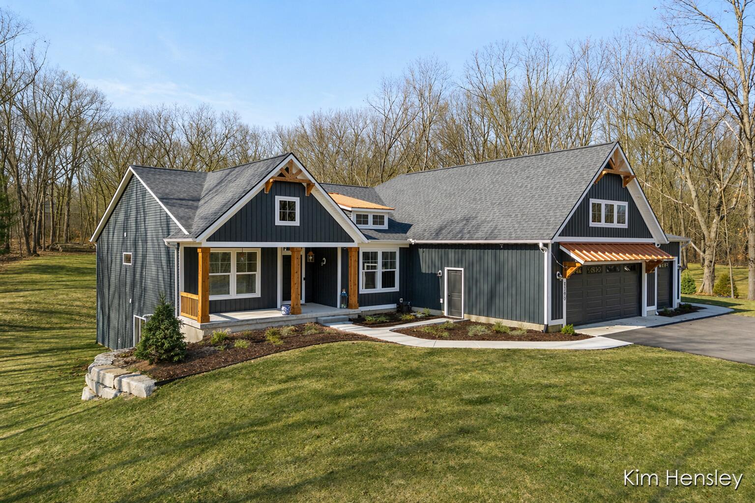 8780 Bentham Court