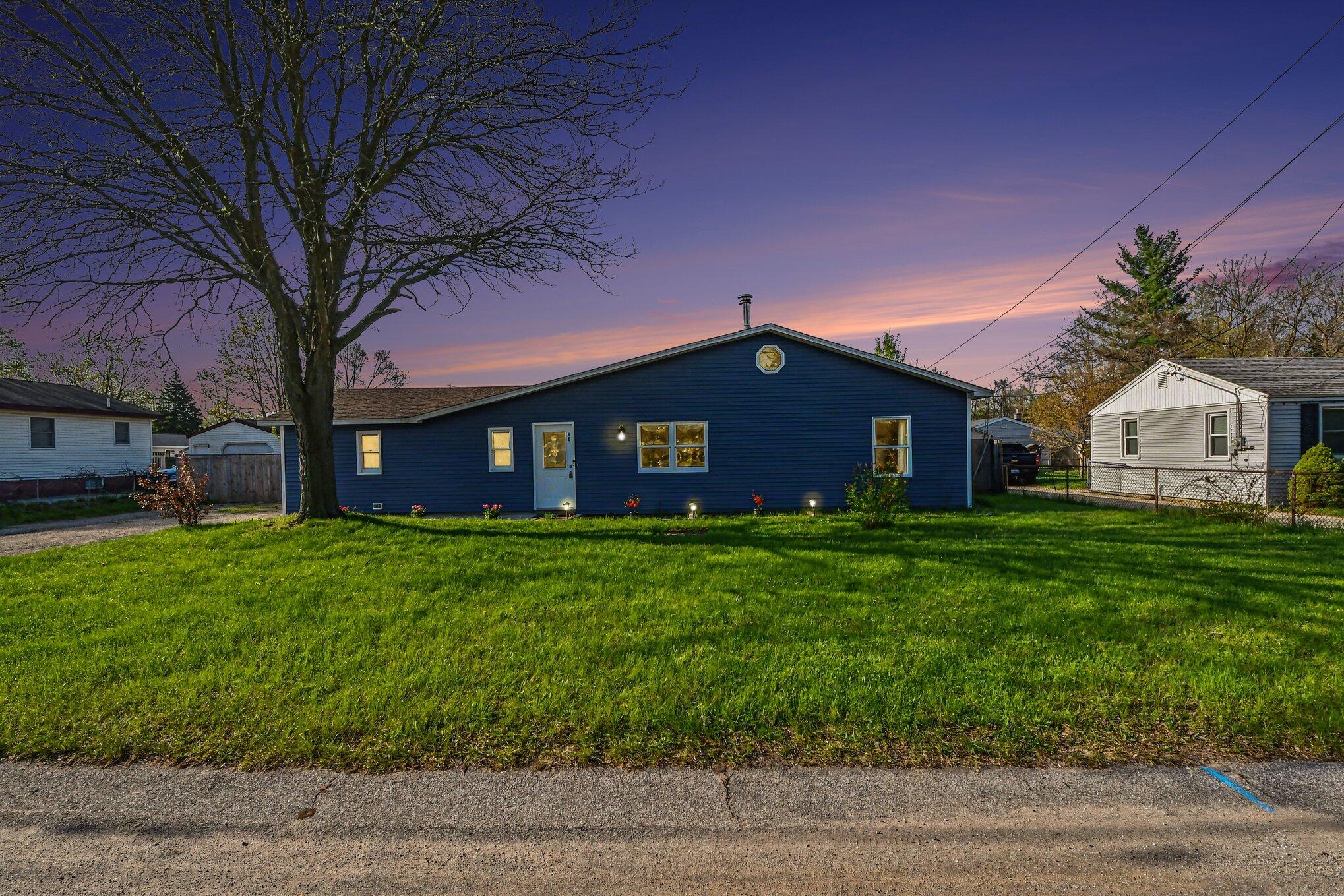 68 Nancy Street SE