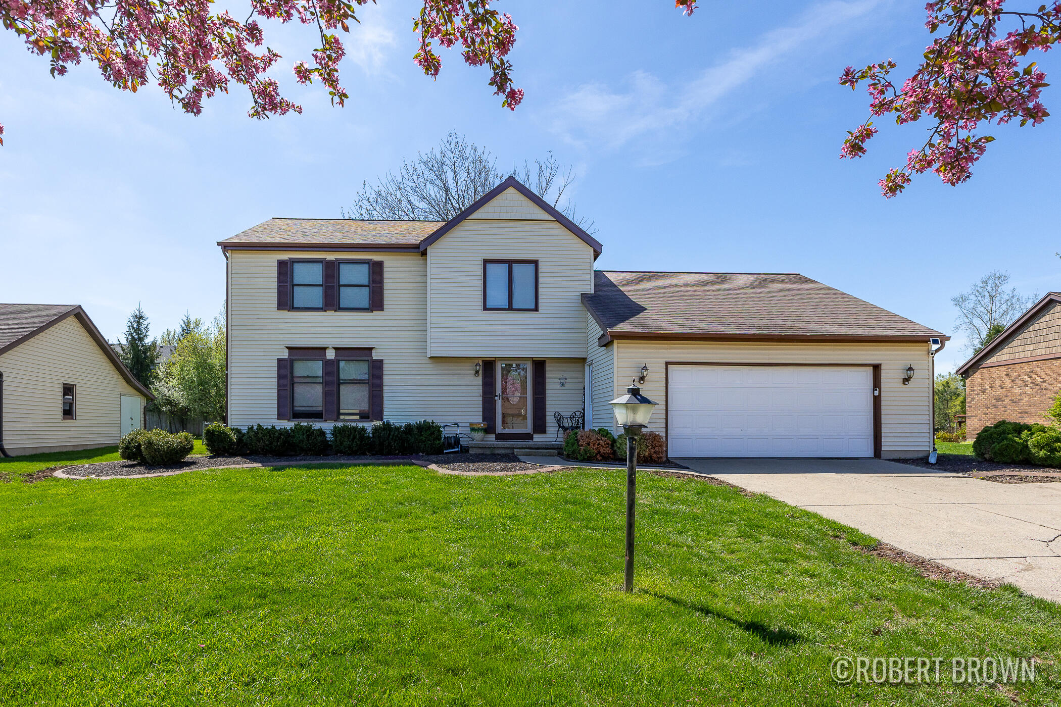 2074 Wolfboro Drive SE