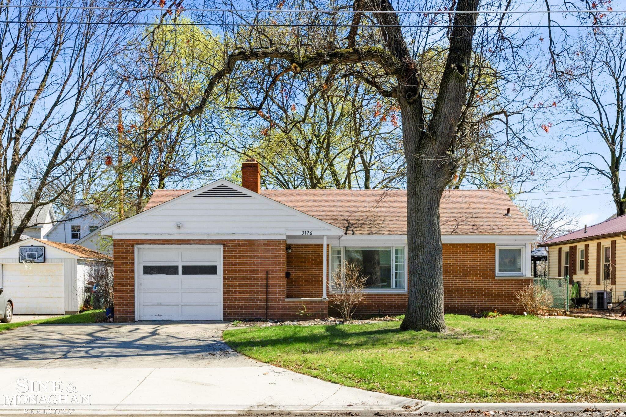 3126 Gratiot AVE
