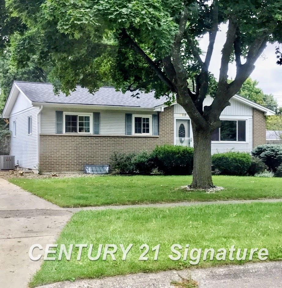 905 Fleetwood DR