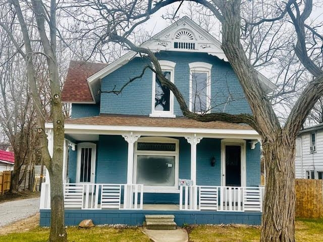 273 Southbound Gratiot AVE