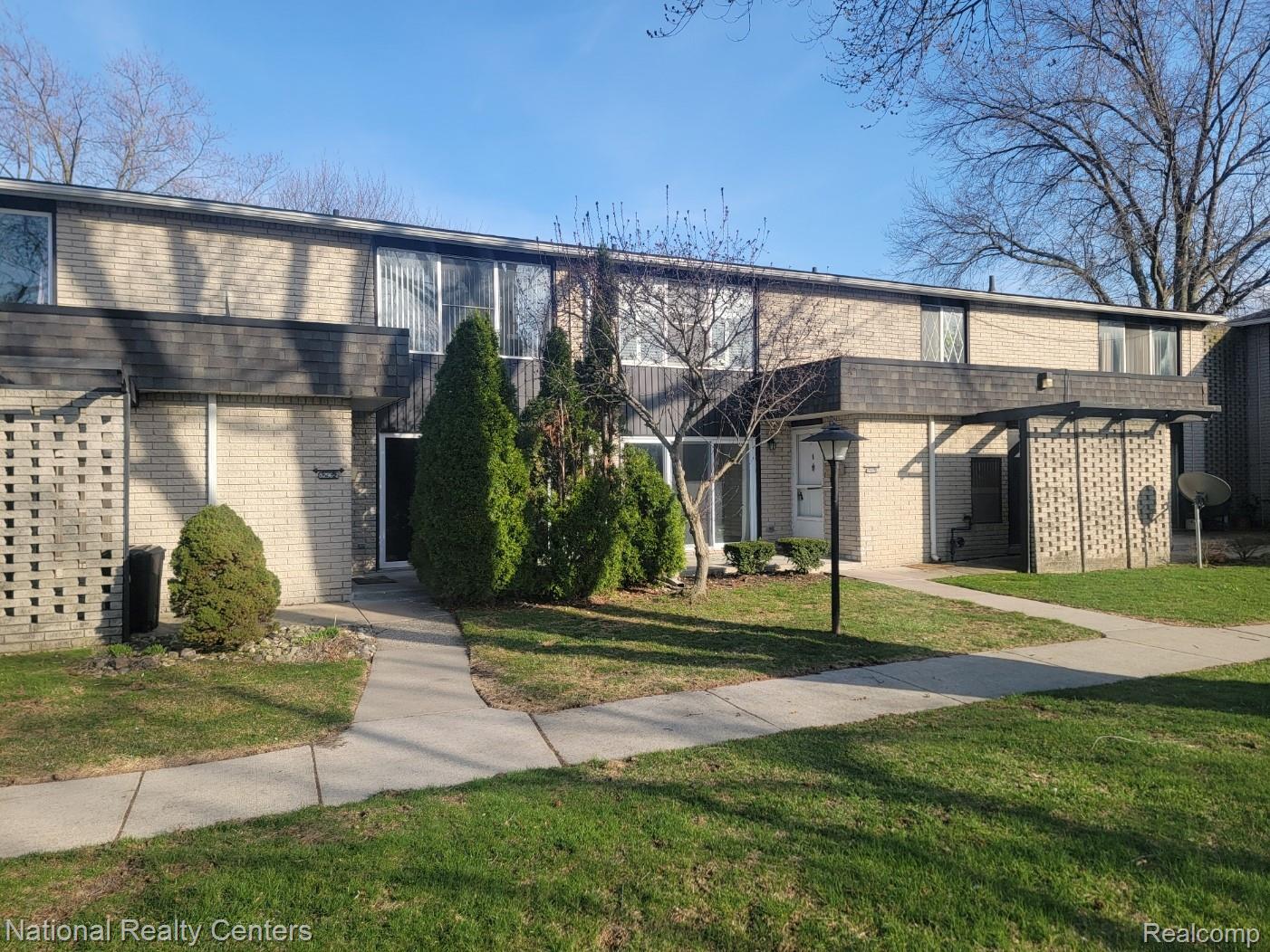 8296, KARAM BLVD, #3, Warren, Michigan, 48093