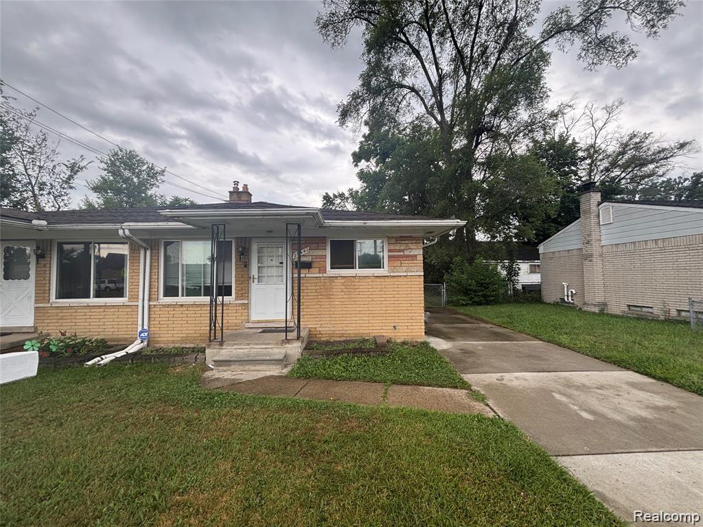 27441, Avondale, Inkster, Michigan, 48141