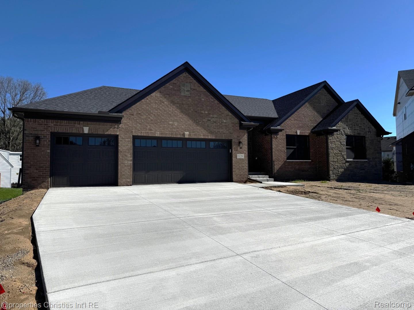 3120, Roma, Wixom, Michigan, 48393