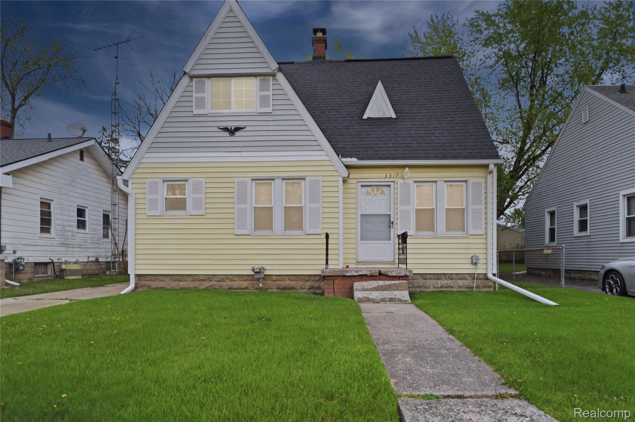 3317, Cheyenne, Burton, Michigan, 48529