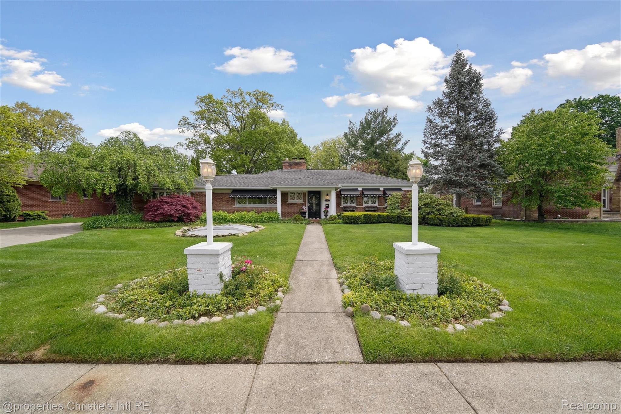 511, GULLEY, Dearborn, Michigan, 48124