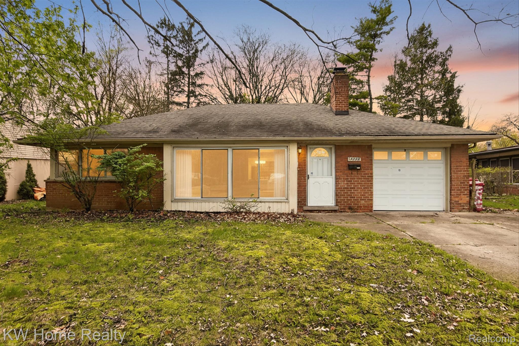 17228, Sunnybrook, Southfield, Michigan, 48076