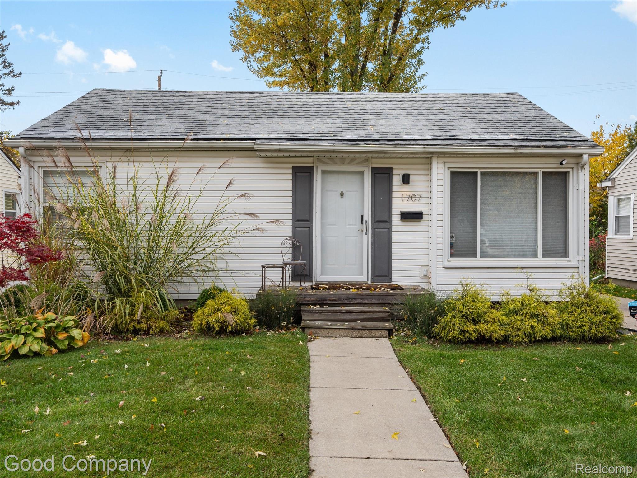 1707, Garfield, Ferndale, Michigan, 48220