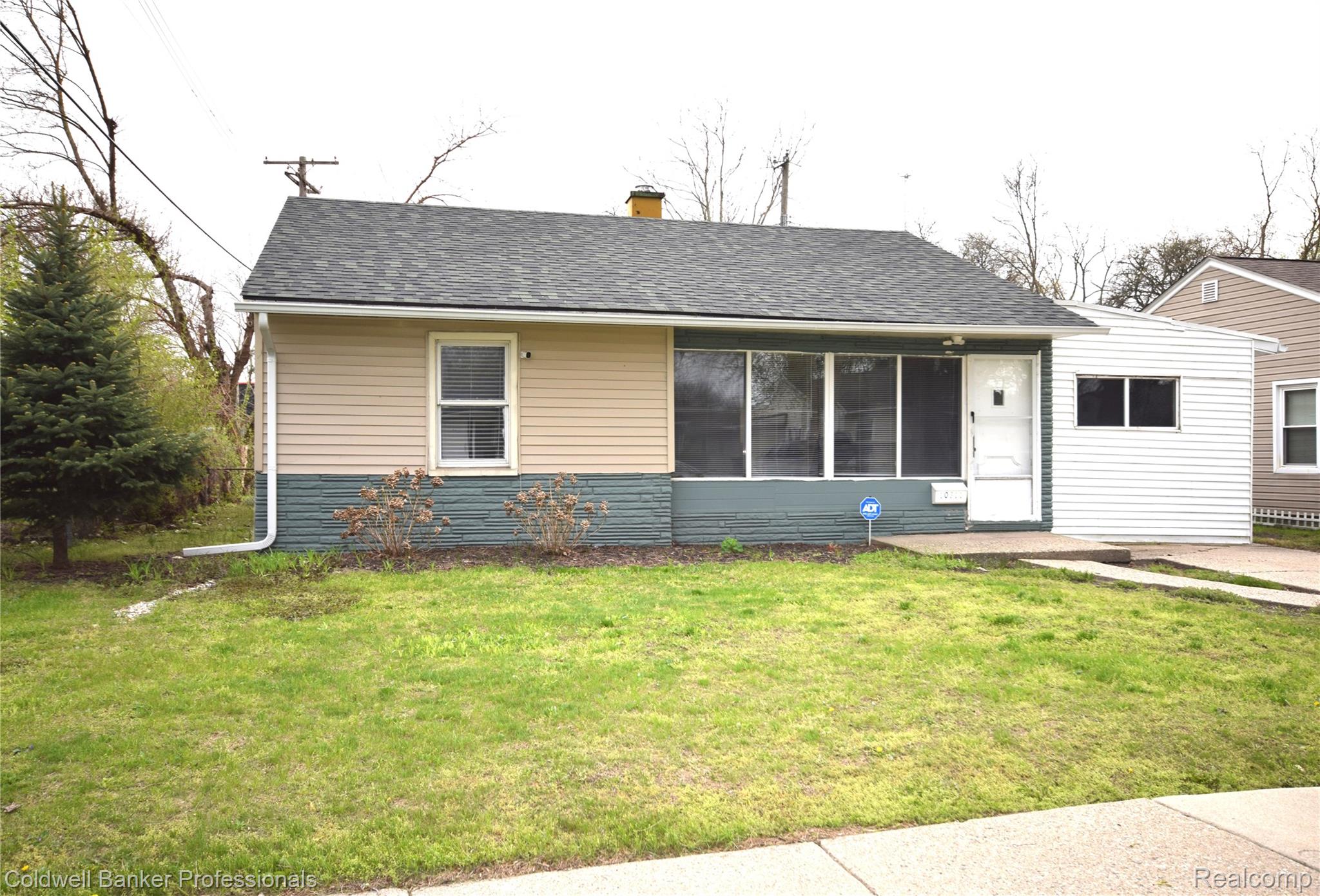 10311, Saratoga, Oak Park, Michigan, 48237