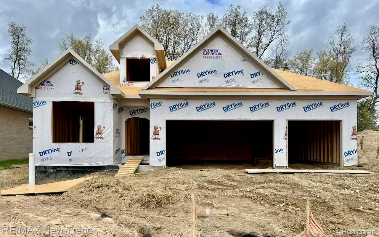 7832, Trailside, West Bloomfield, Michigan, 48323