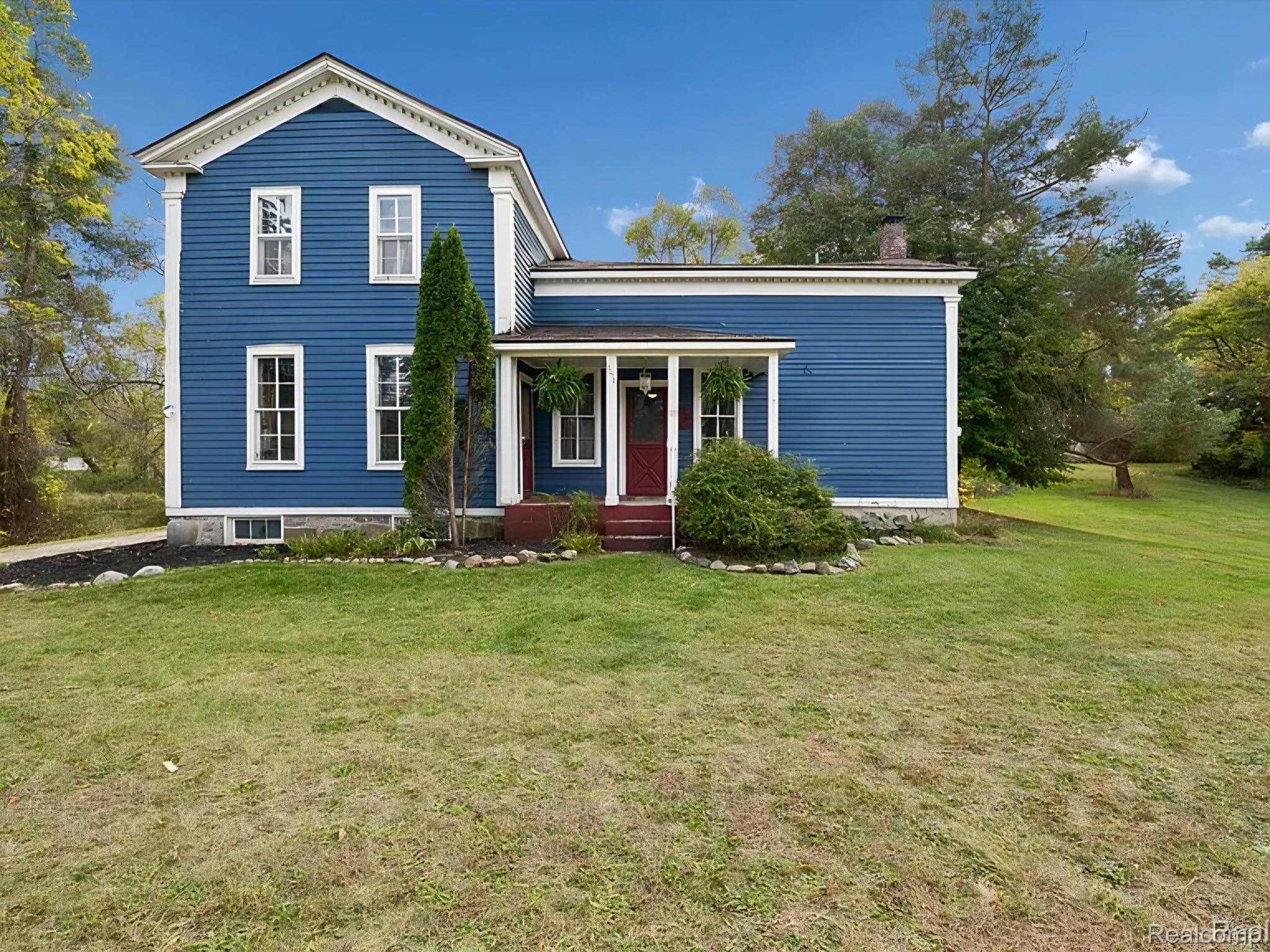 13278, 9 Mile, South Lyon, Michigan, 48178