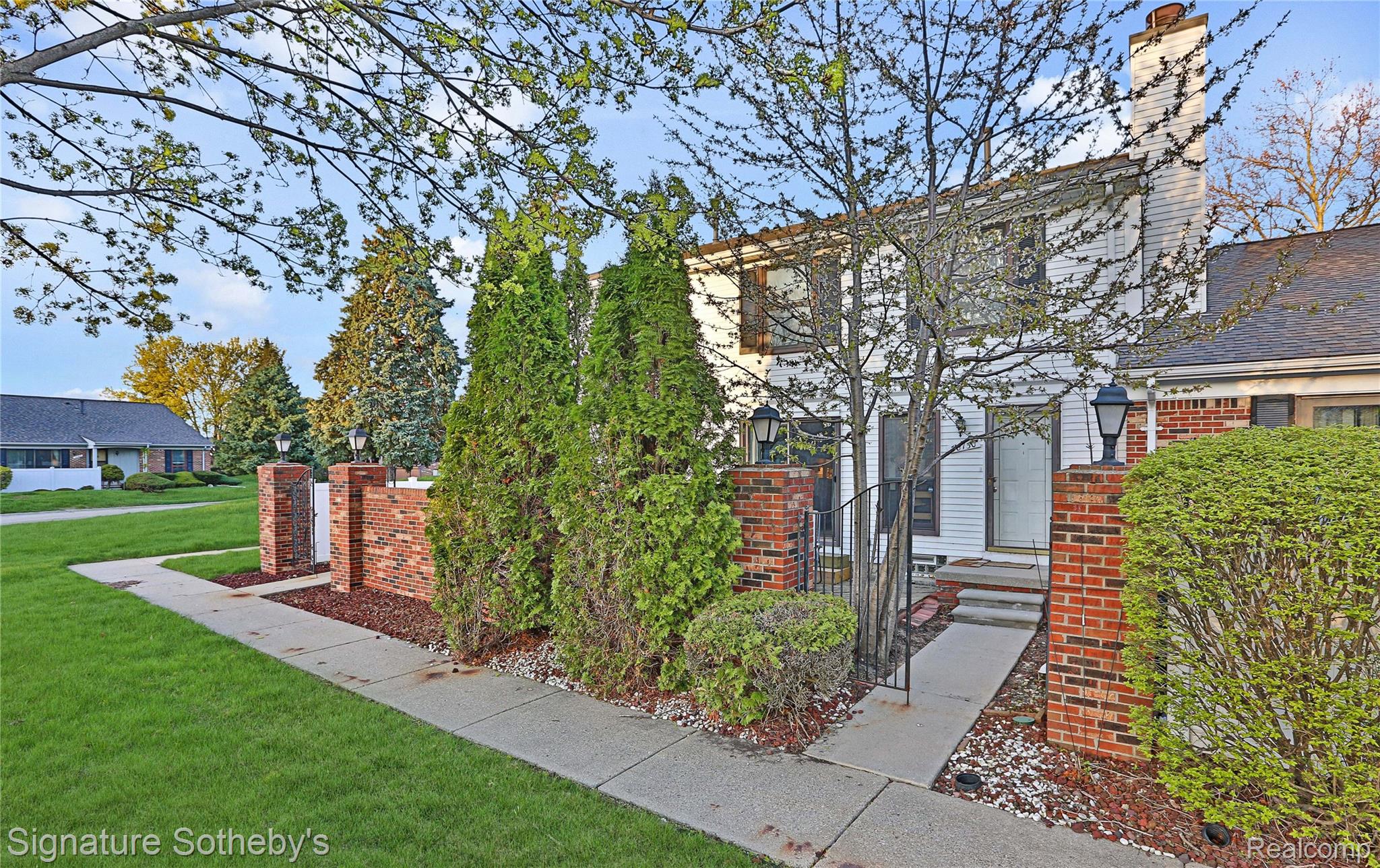 38730, Golfview, E, Clinton Township, Michigan, 48038