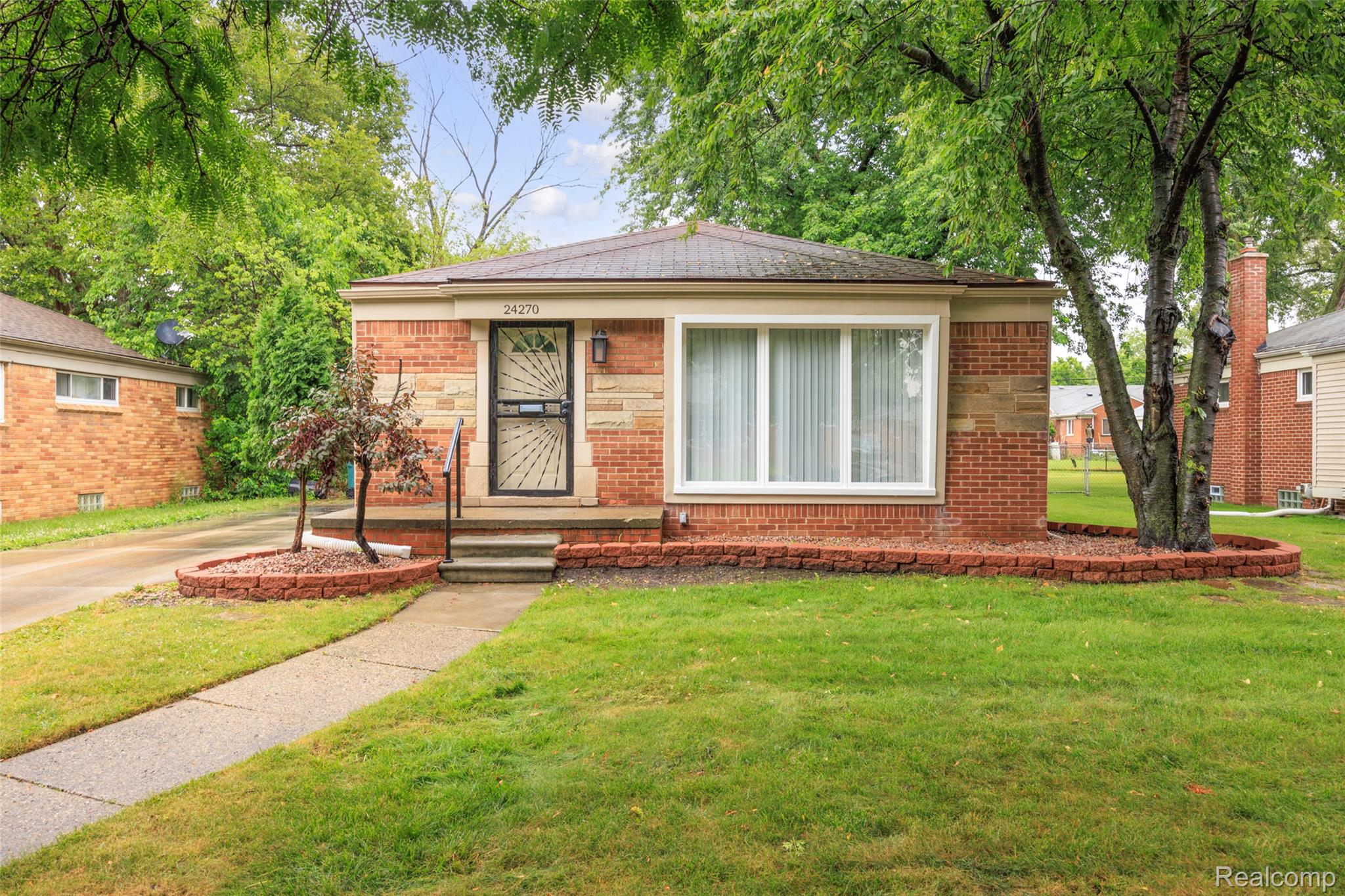 24270, Scotia, Oak Park, Michigan, 48237