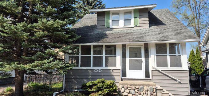 830, KNOWLES, Royal Oak, Michigan, 48067