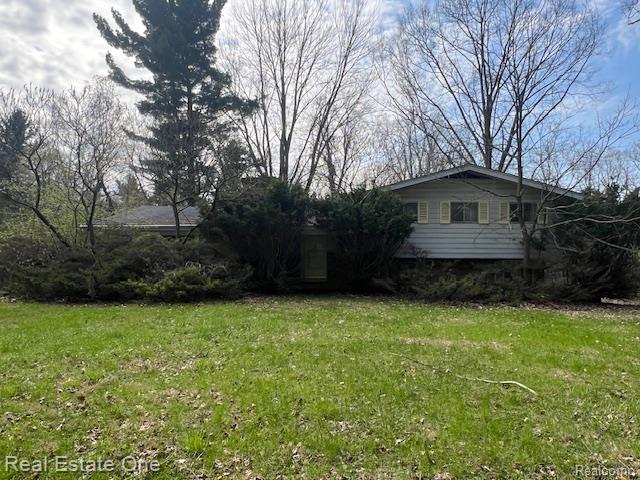 4555, Arrowhead, West Bloomfield, Michigan, 48323