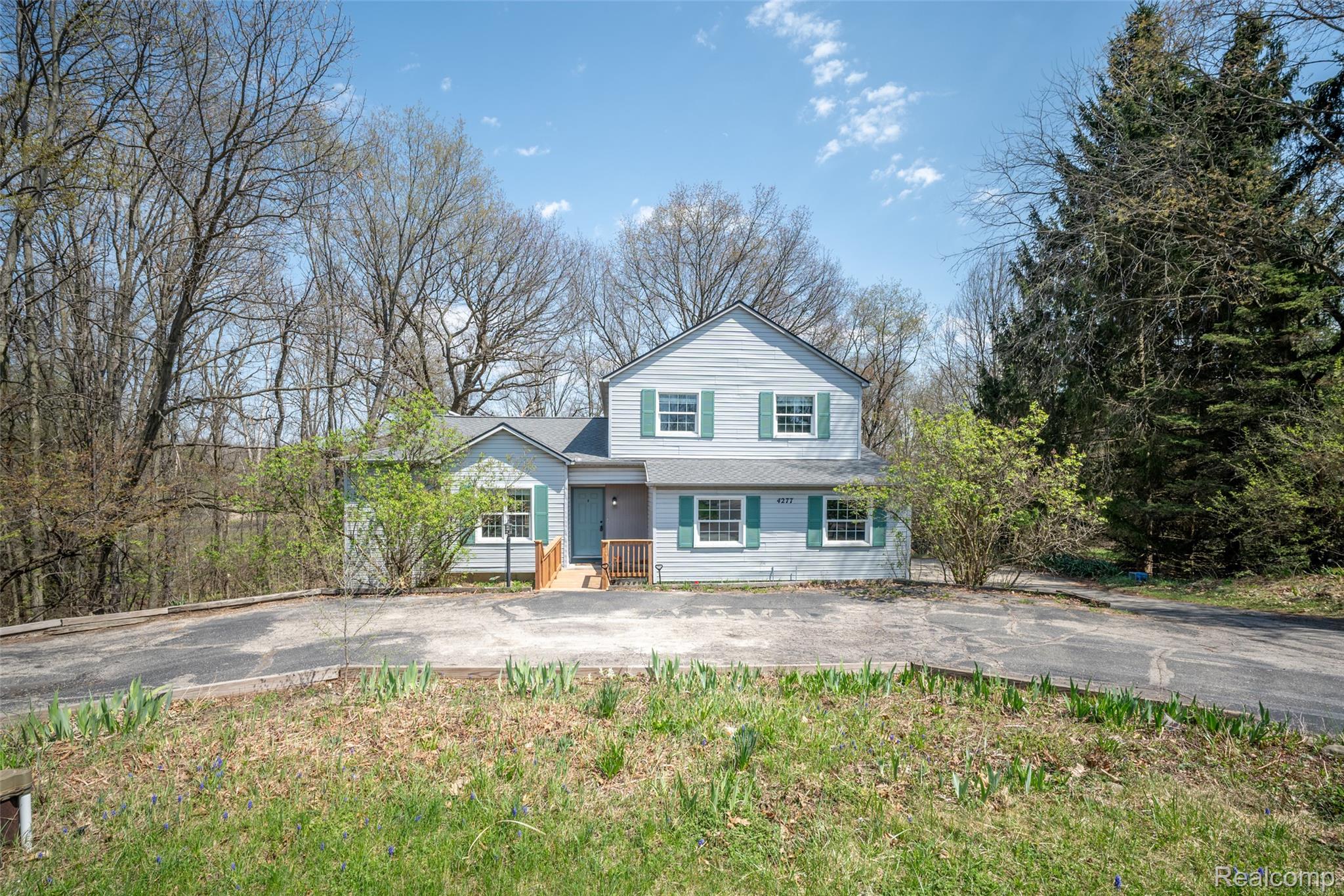 4277, Tux, Milford, Michigan, 48380