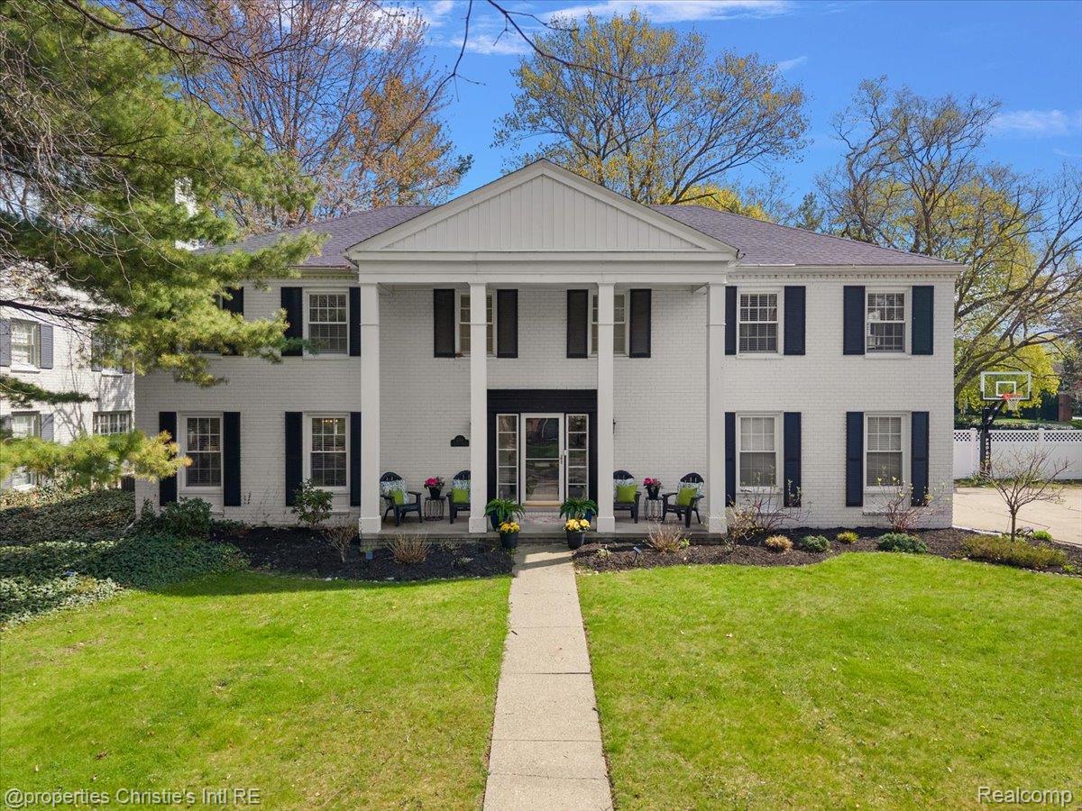 234, Lincoln, Grosse Pointe, Michigan, 48230