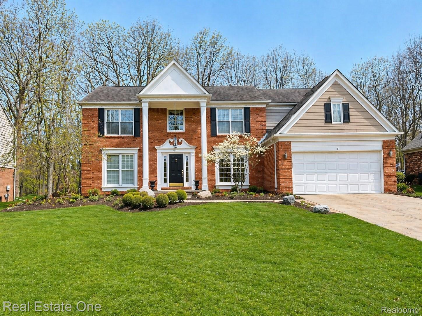 37917, Glengrove, Farmington, Michigan, 48331