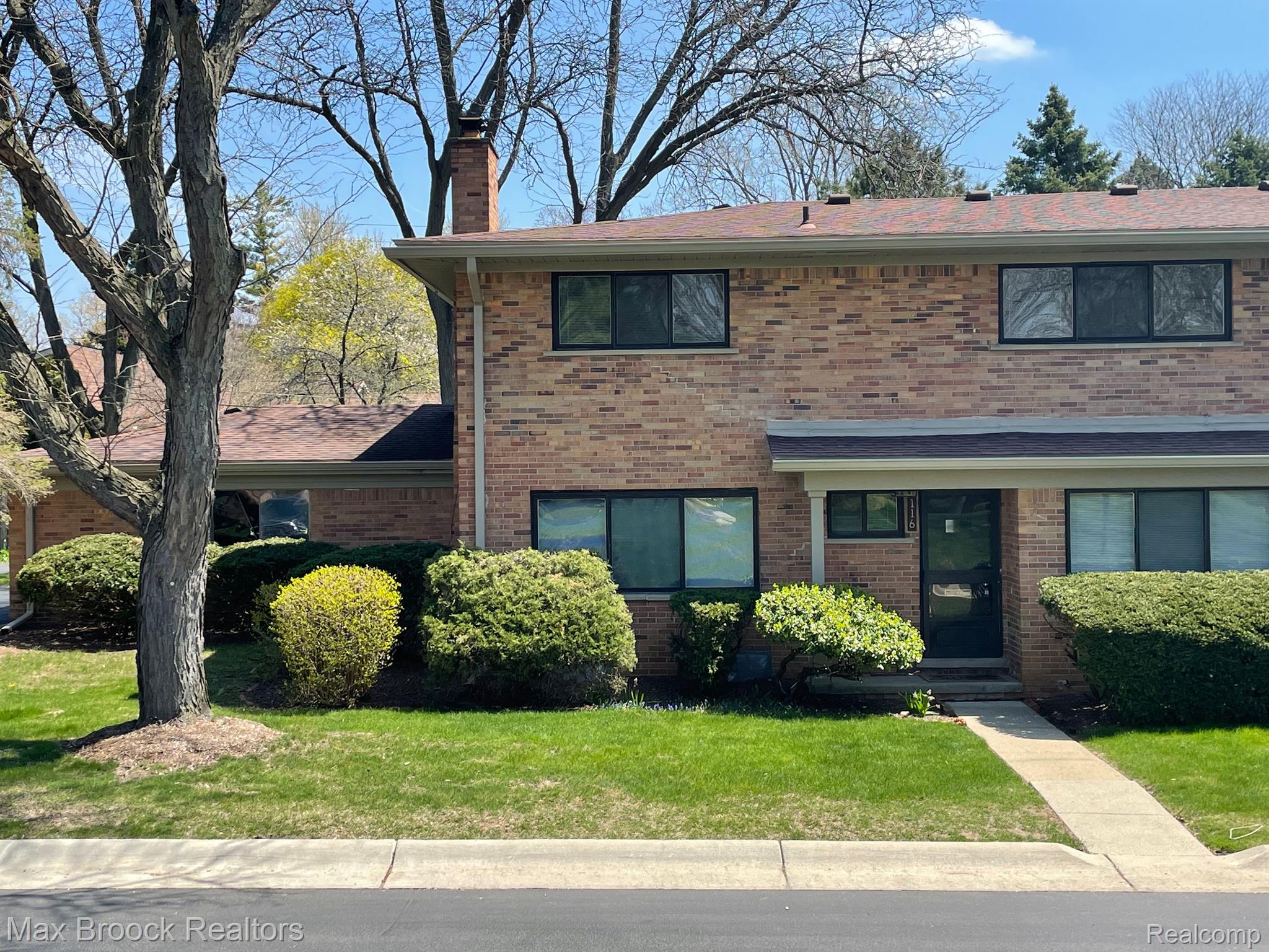 116, HICKORY GROVE, Bloomfield Hills, Michigan, 48304