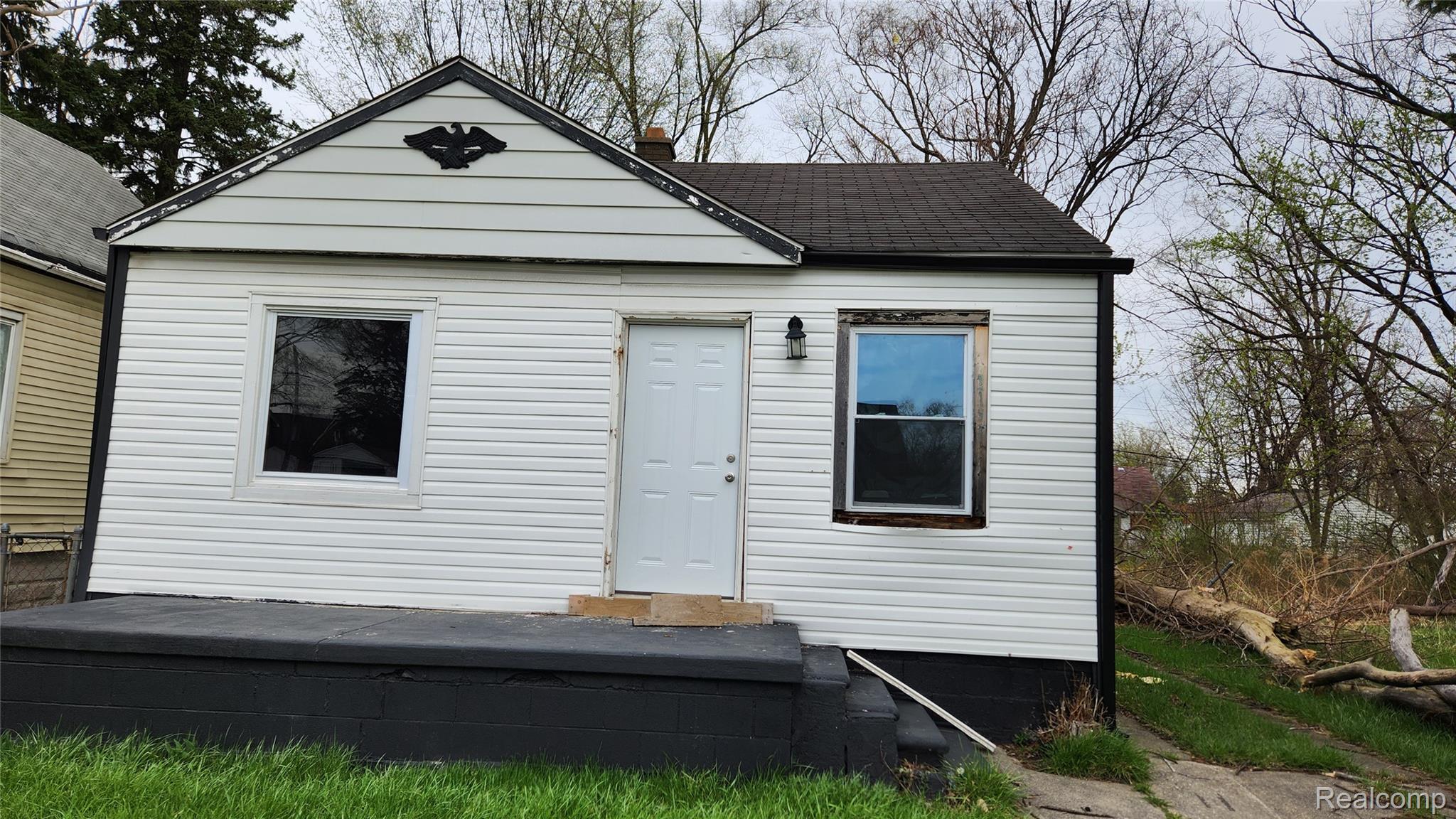 11741, Whithorn, Detroit, Michigan, 48205