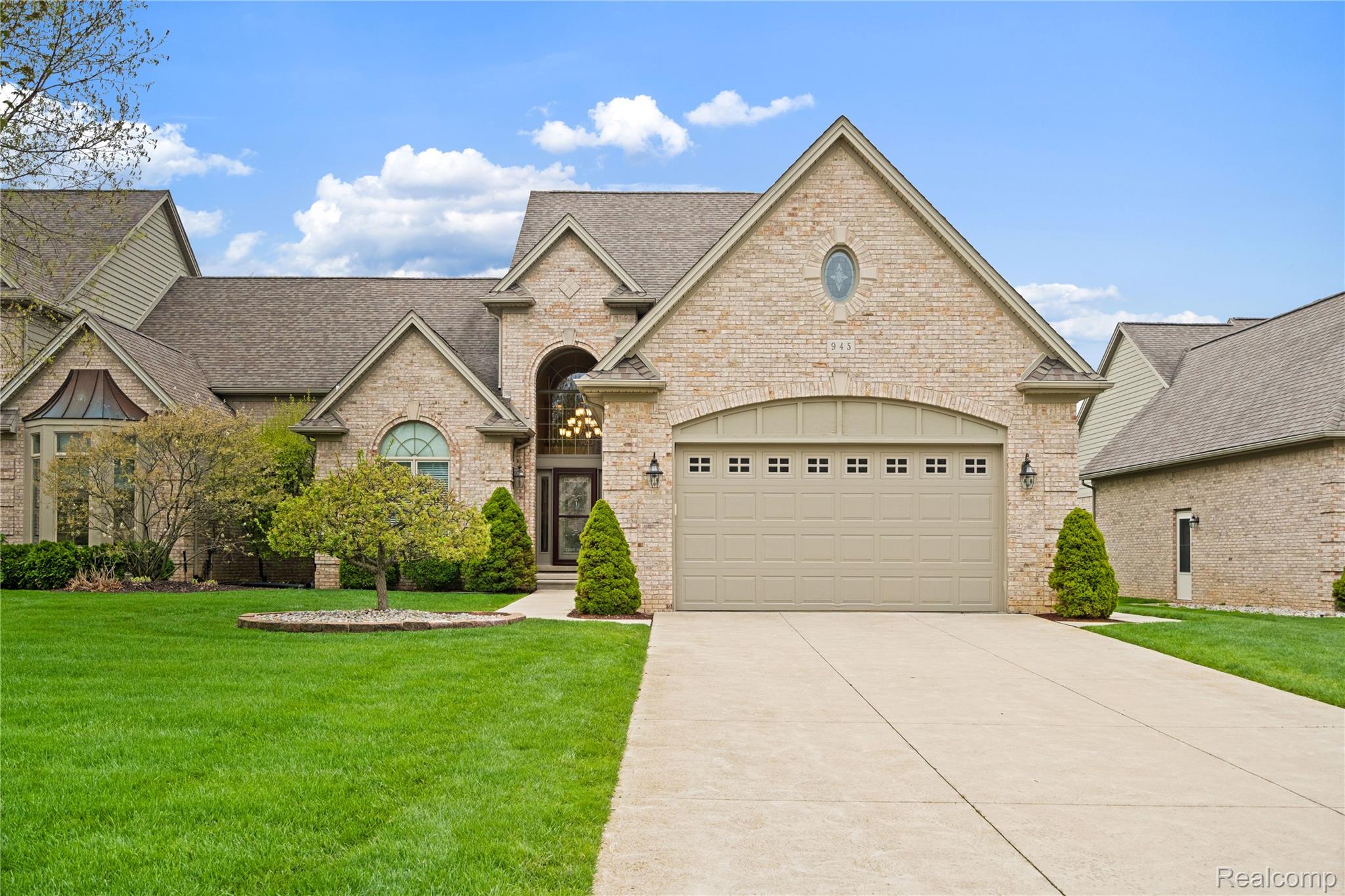 945, Saint James Park, Monroe, Michigan, 48161