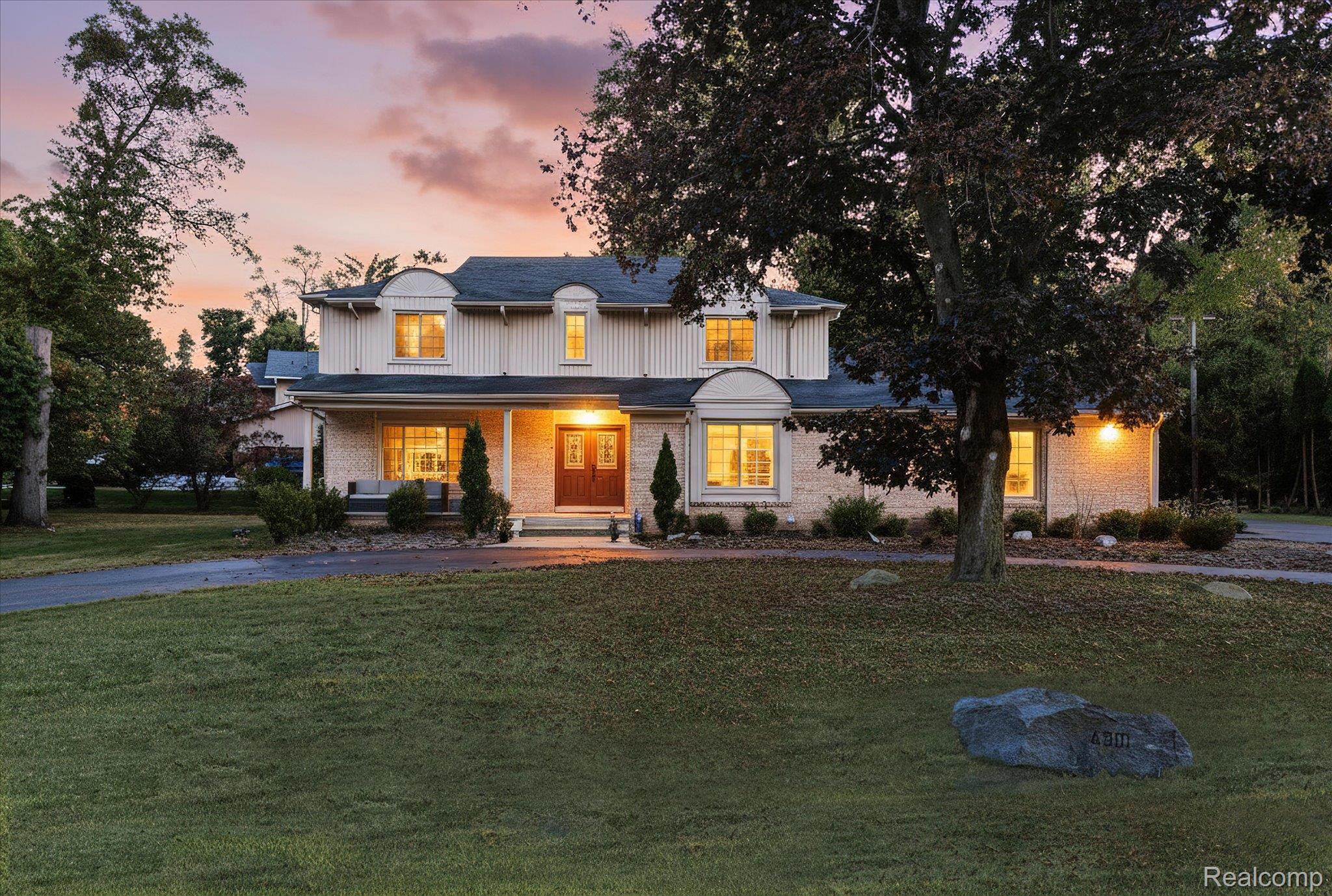 4301, Stony River, Bloomfield Hills, Michigan, 48301