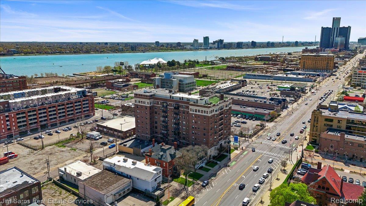 2900, Jefferson, #C3, Detroit, Michigan, 48207