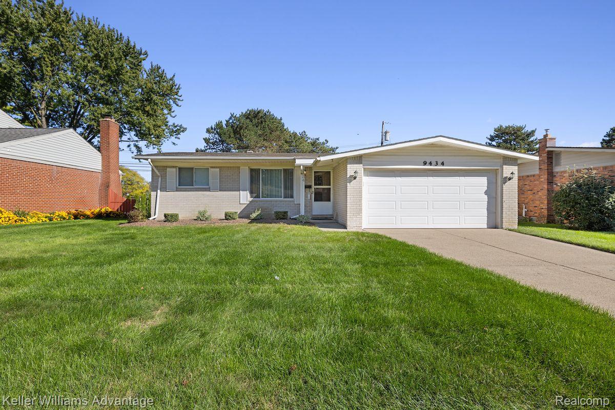 9434, PATTON, Livonia, Michigan, 48150