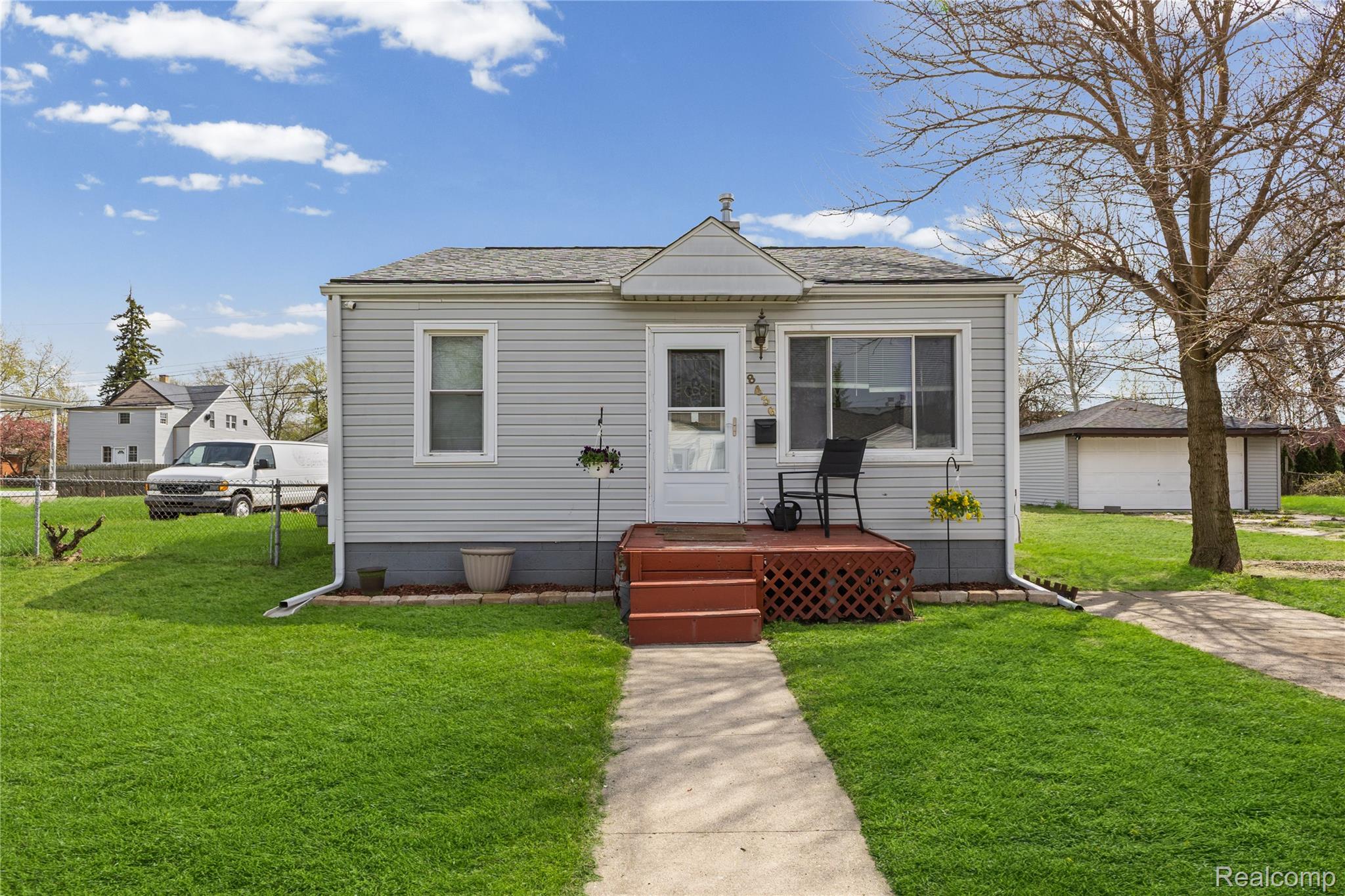 8436, Prospect, Warren, Michigan, 48089