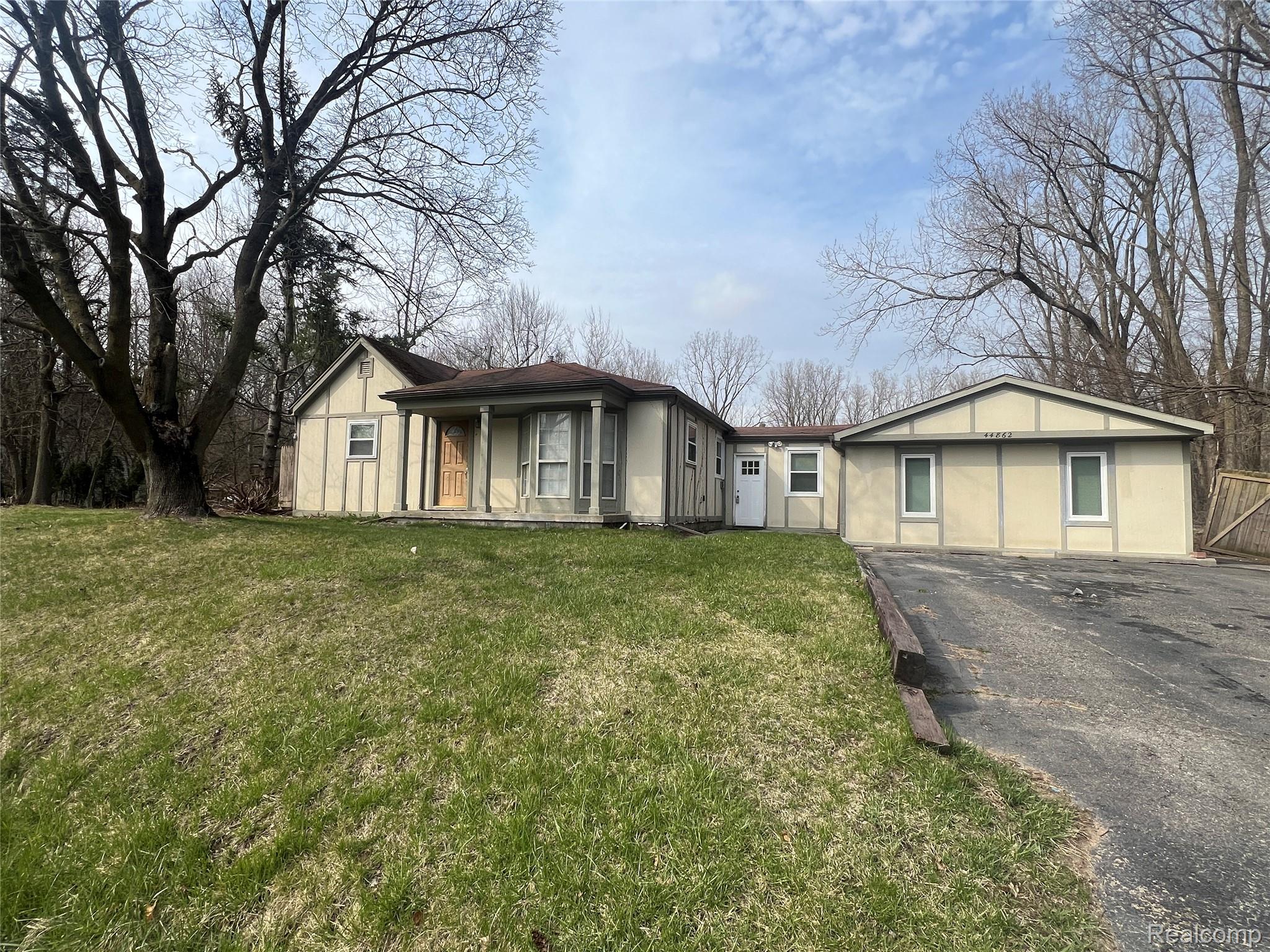 44862, WILLIS, Belleville, Michigan, 48111