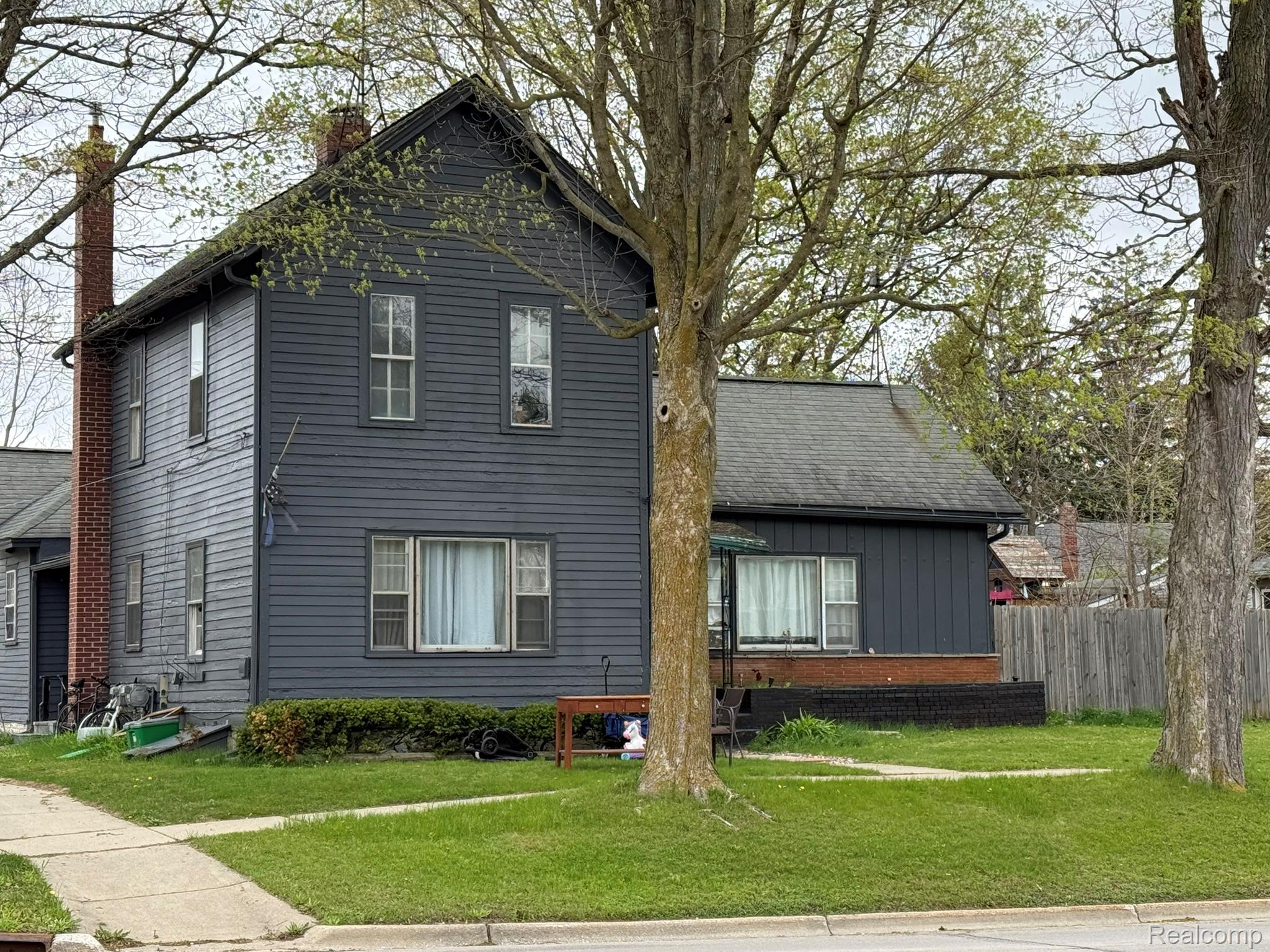 1138, Oregon, Lapeer, Michigan, 48446