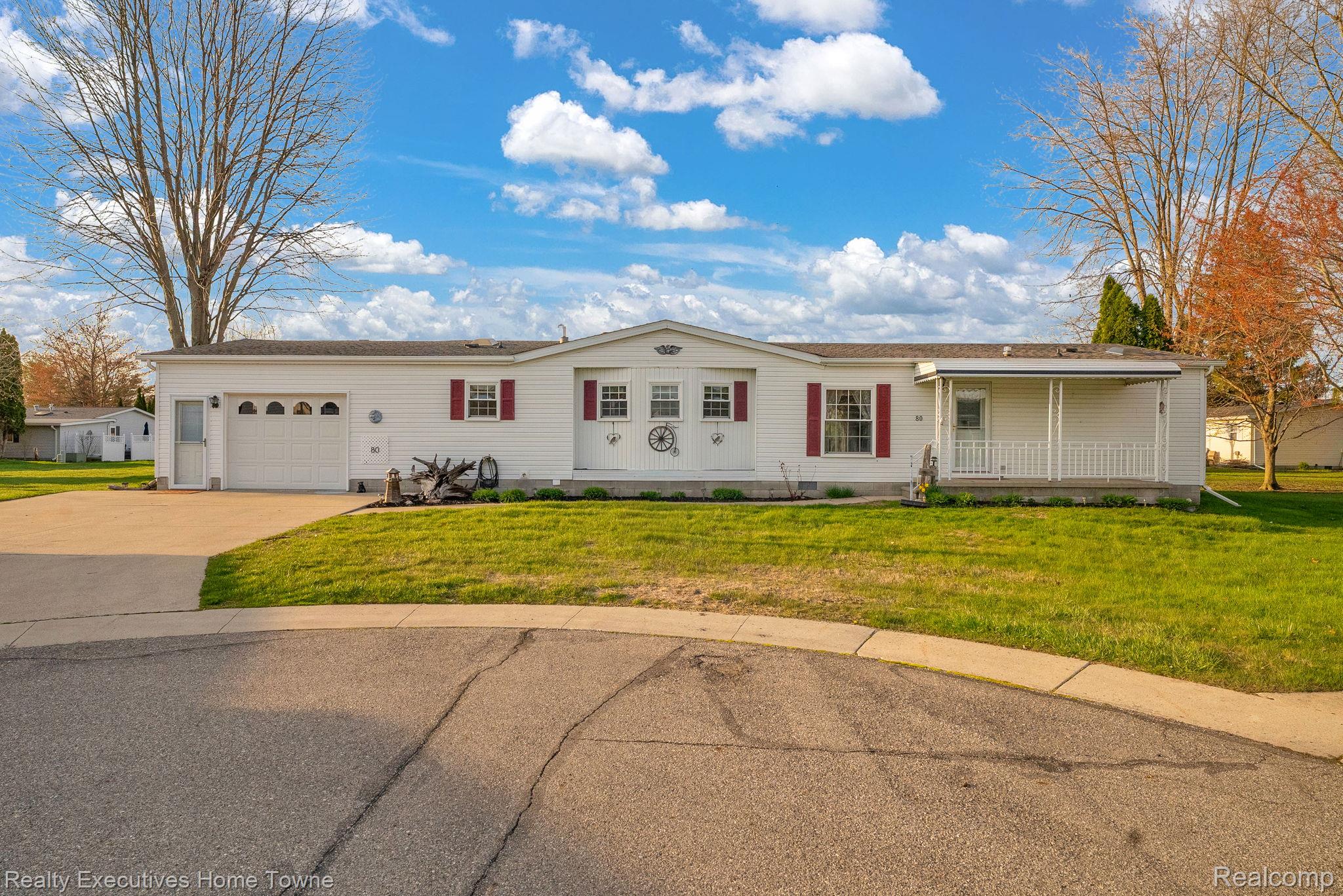 4333, 24th, #80, Fort Gratiot, Michigan, 48059
