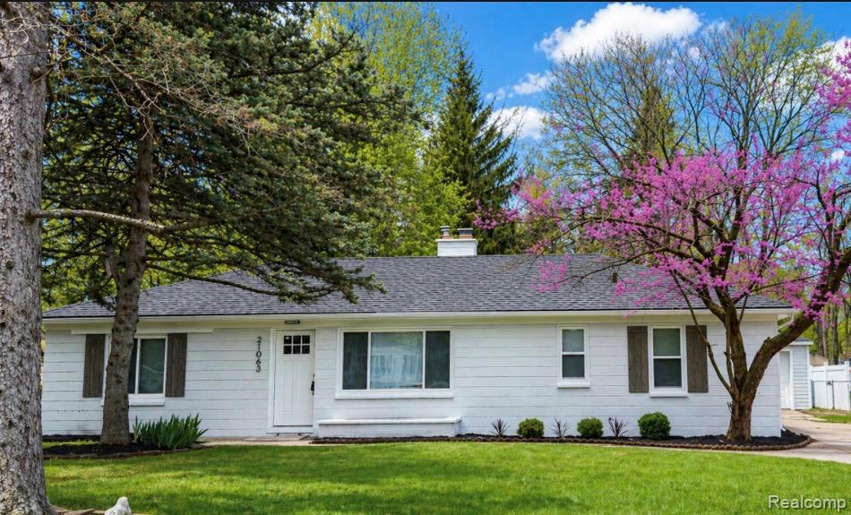 21063, Mada, Southfield, Michigan, 48075