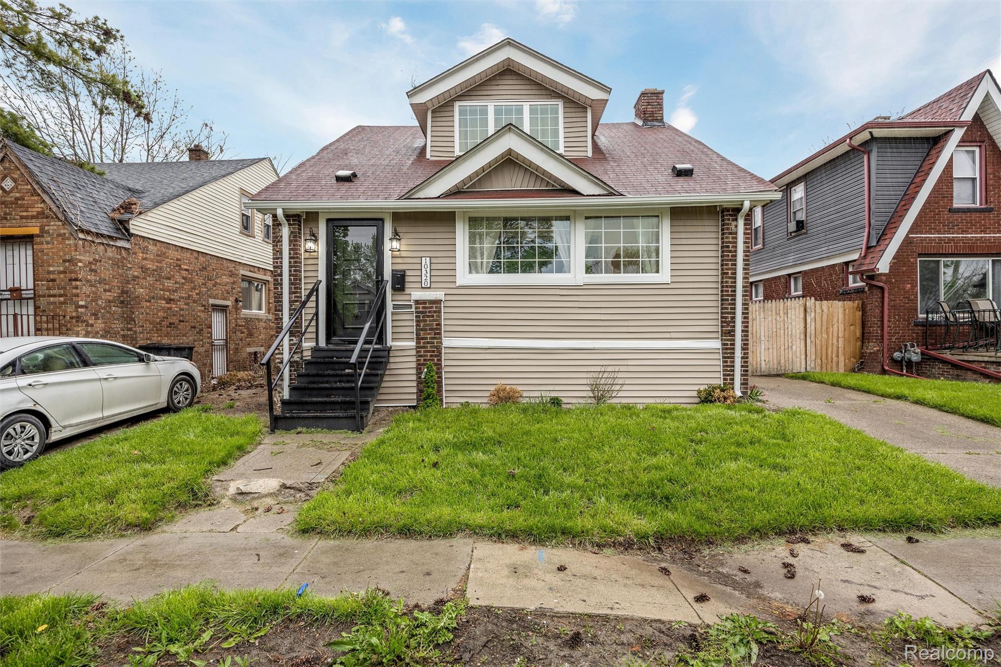 10320, Crocuslawn, Detroit, Michigan, 48204