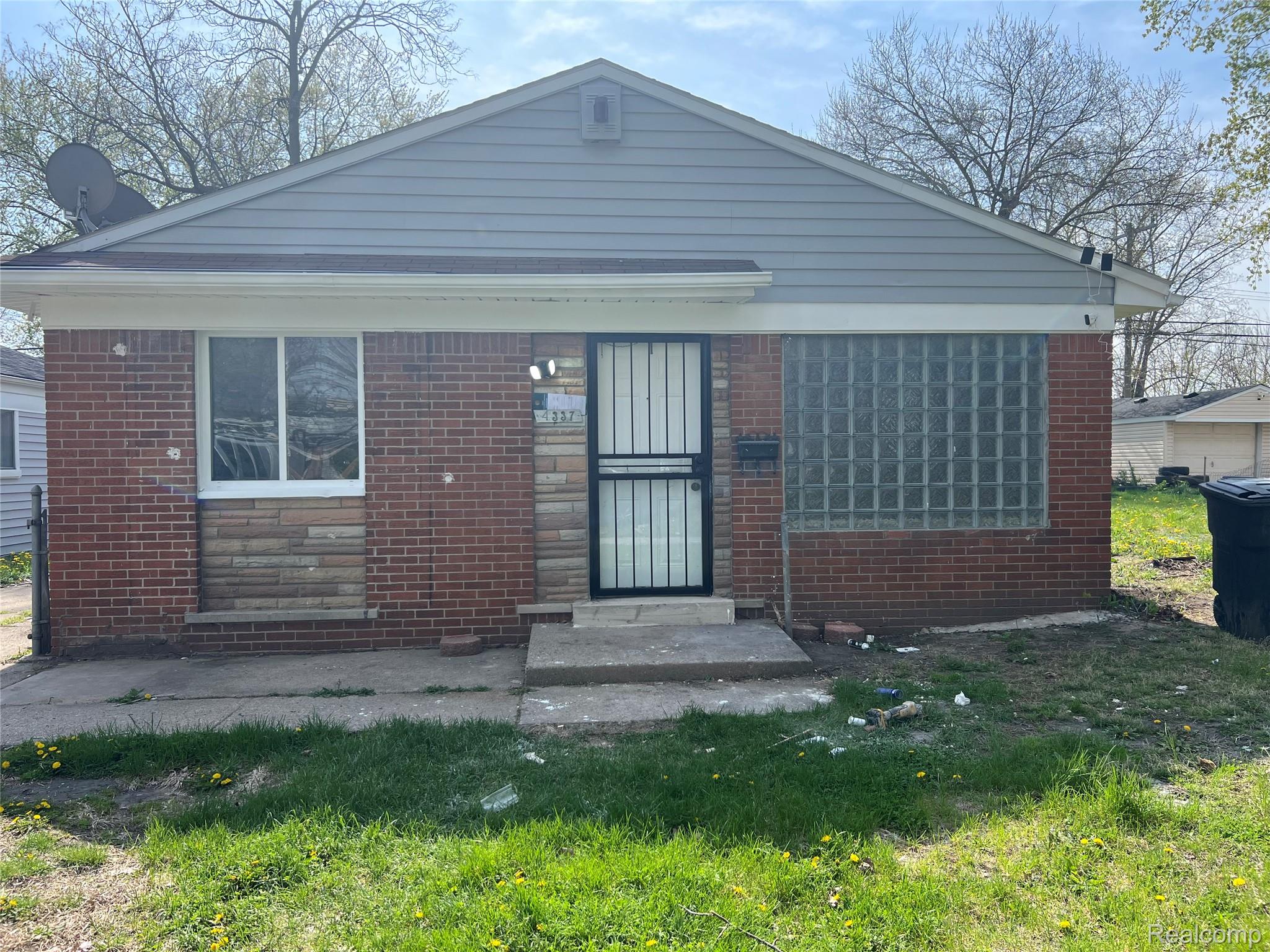 4337, Algonquin, Detroit, Michigan, 48215