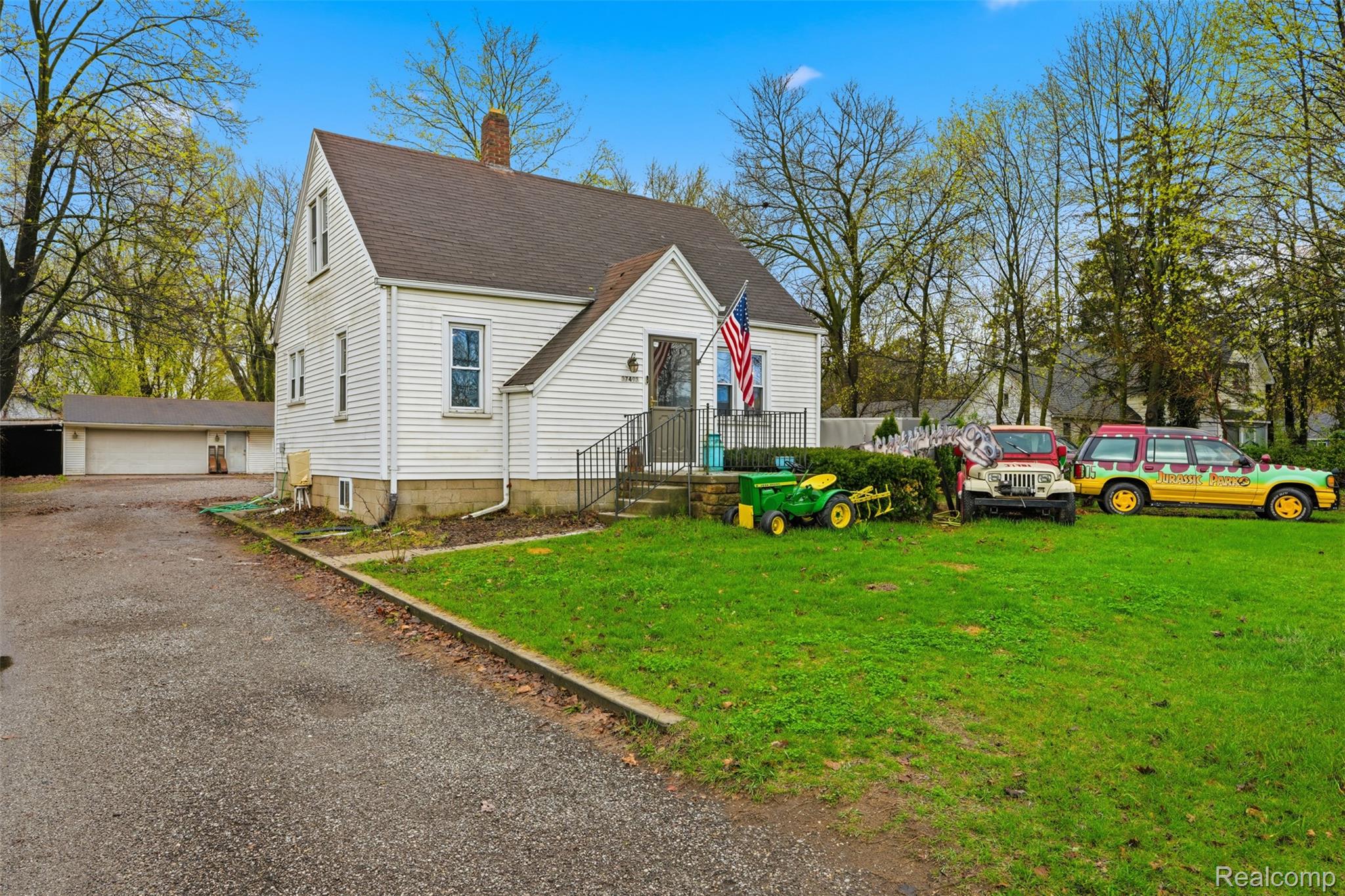 37493, Wabash, Romulus, Michigan, 48174