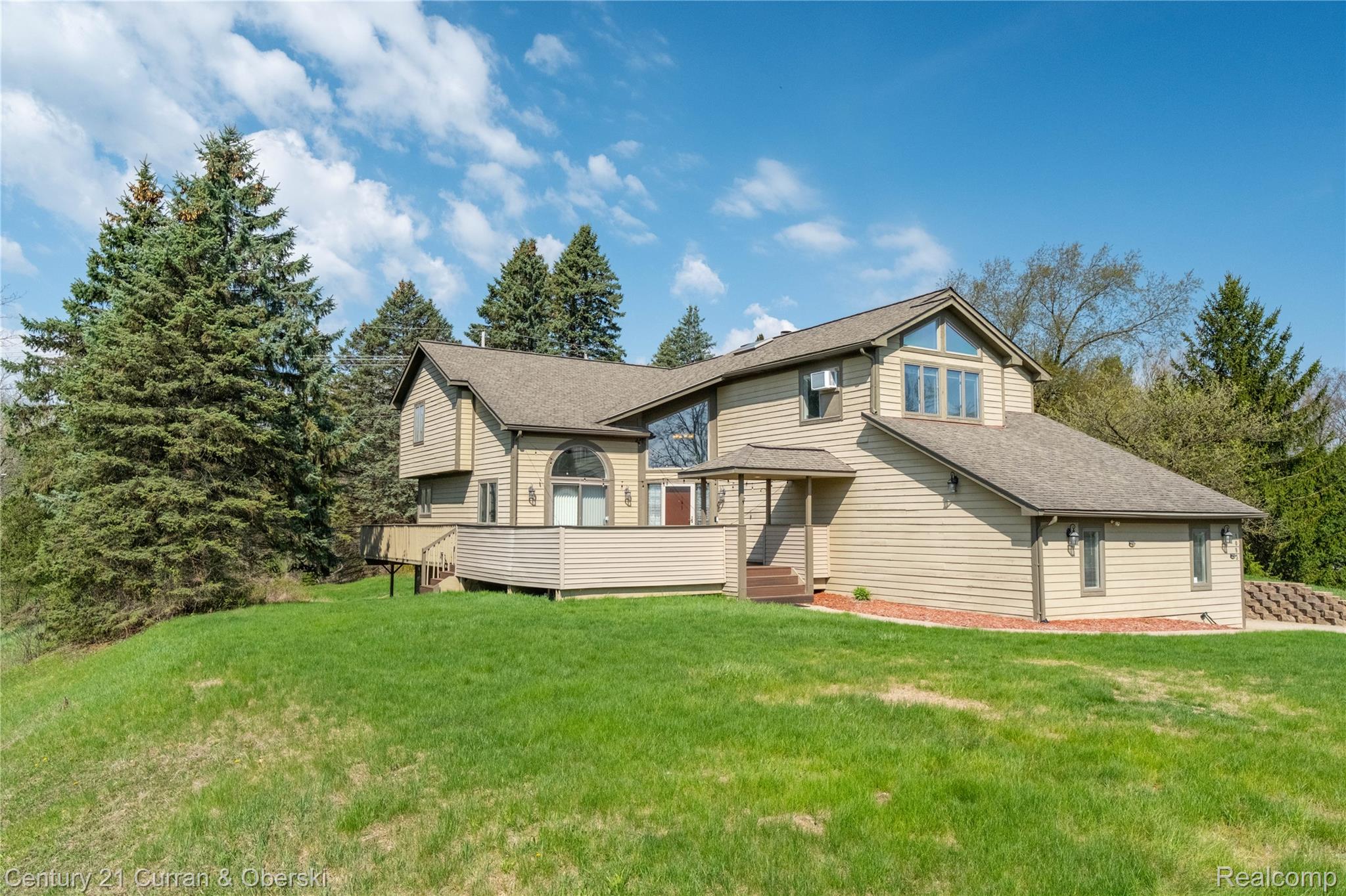 1083, Livernois, Rochester Hills, Michigan, 48306
