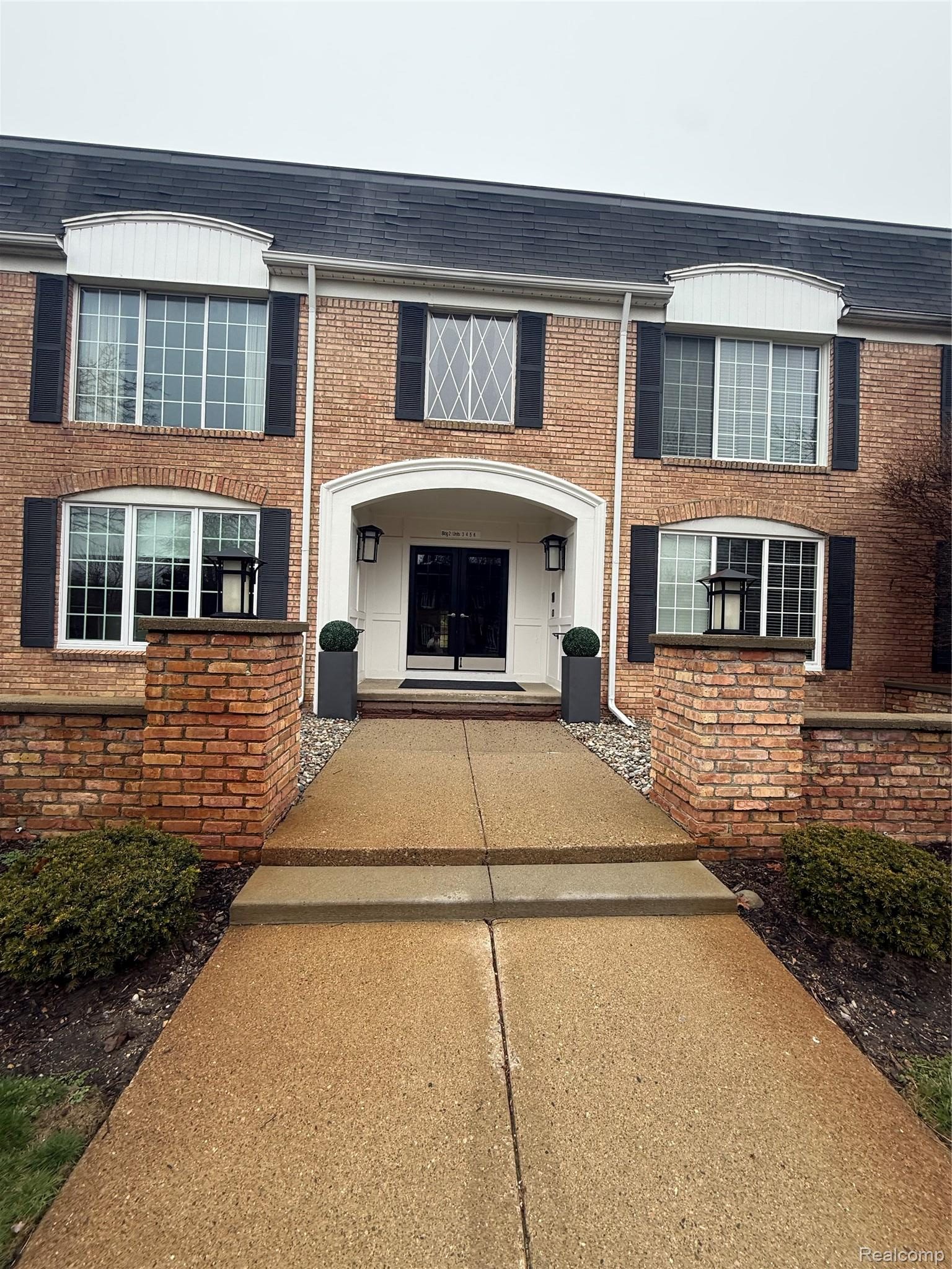 150, Long Lake, Bloomfield Hills, Michigan, 48304