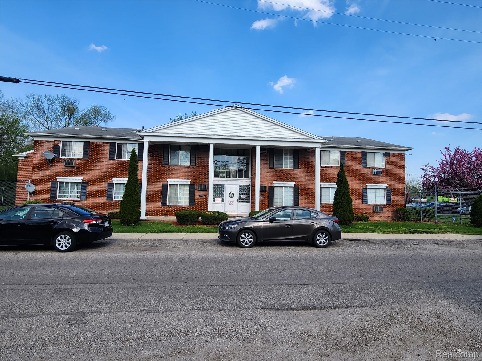 19160, Winston, #121, Detroit, Michigan, 48219