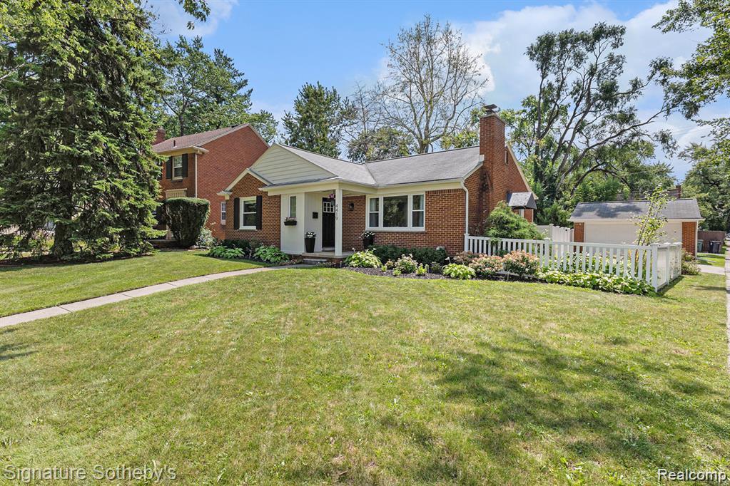 4419, Beverly, Royal Oak, Michigan, 48073