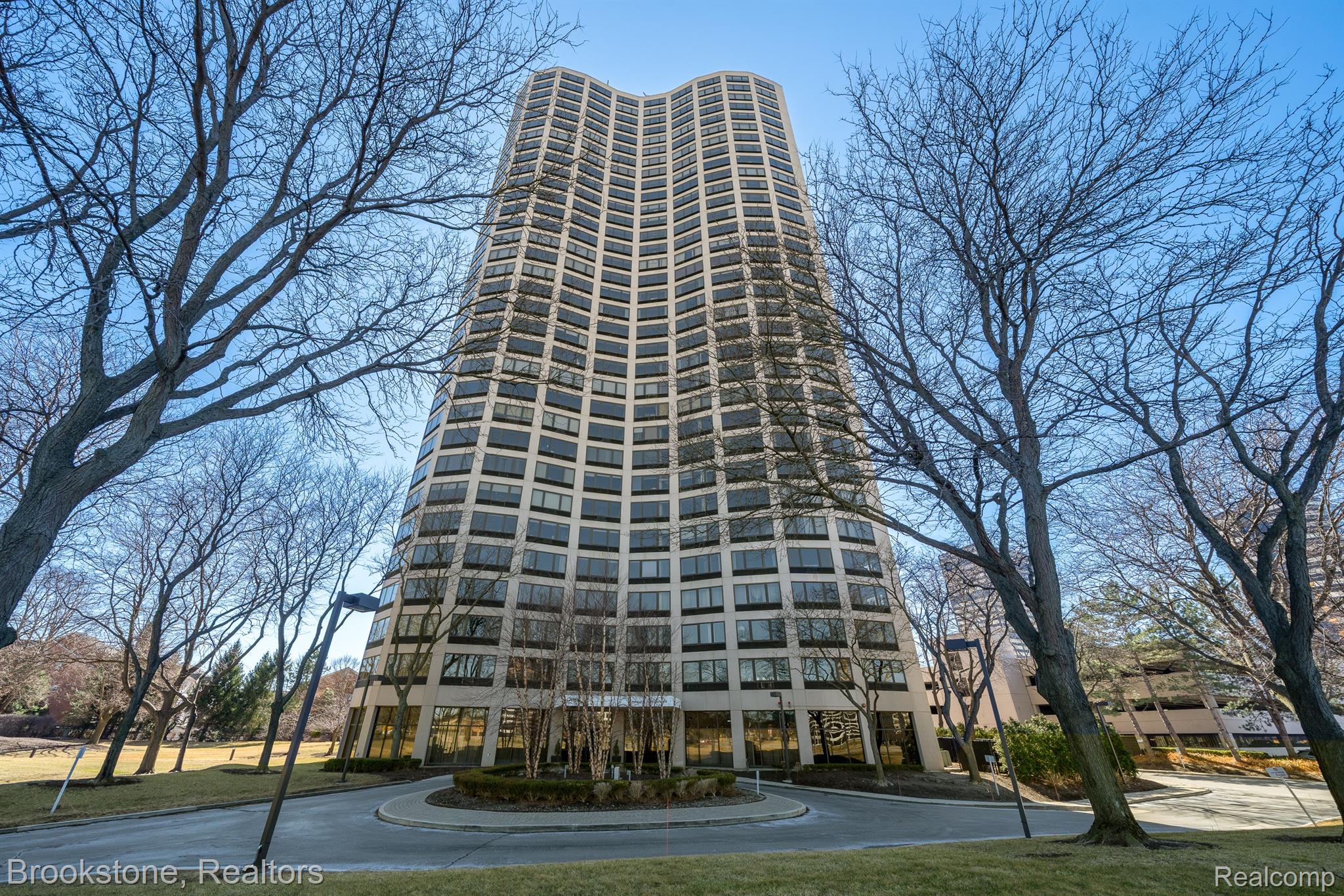 5000, Town Center, #Ste # 2301, Southfield, Michigan, 48075