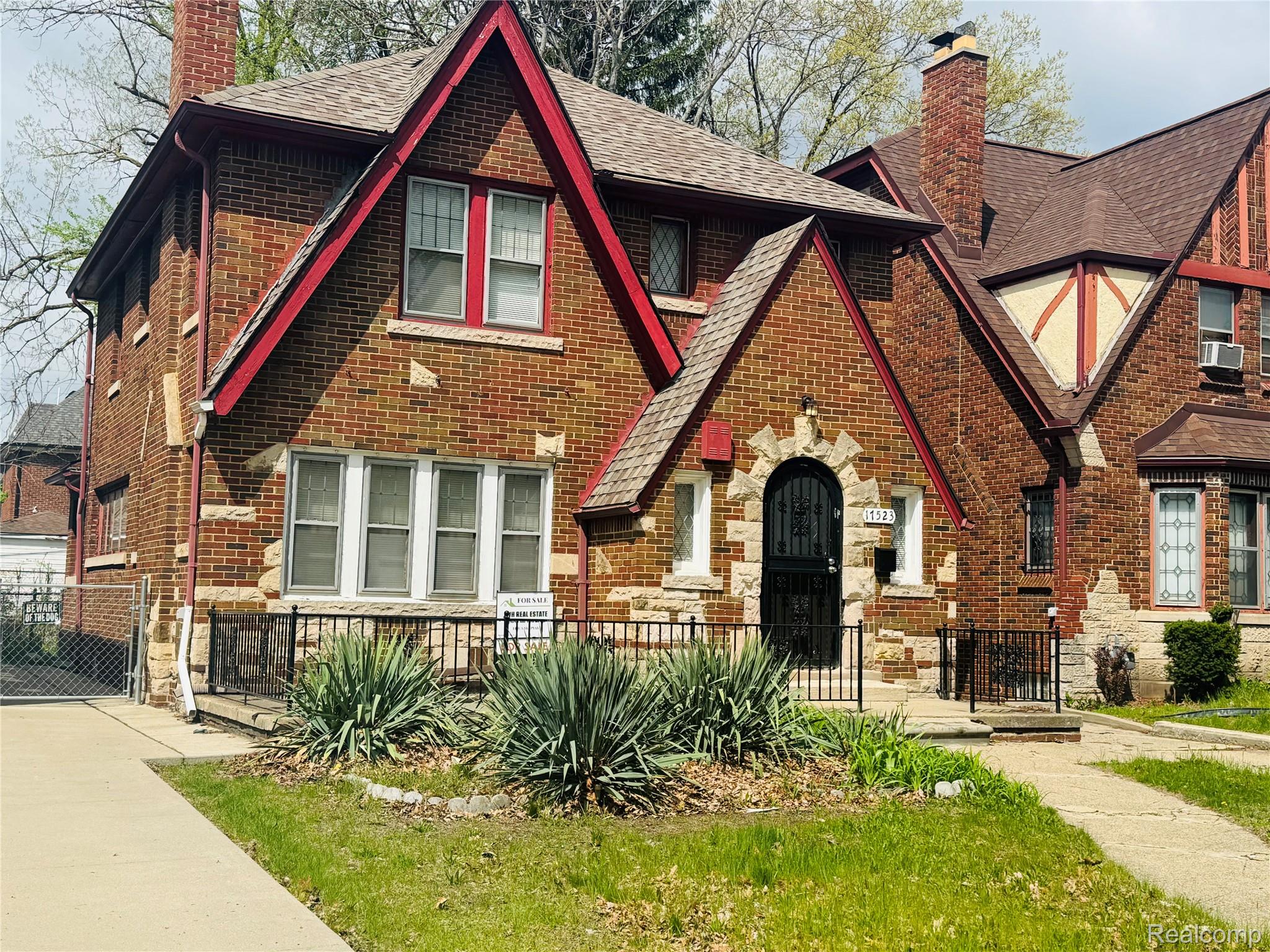 17523, Santa Barbara, Detroit, Michigan, 48221